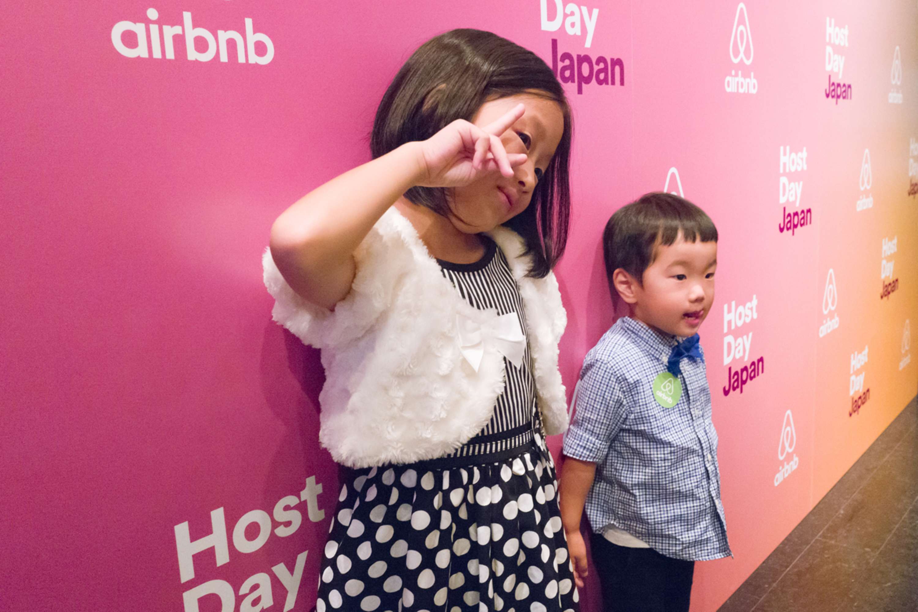 Host Days – Event Branding – Airbnb by Laura Williams