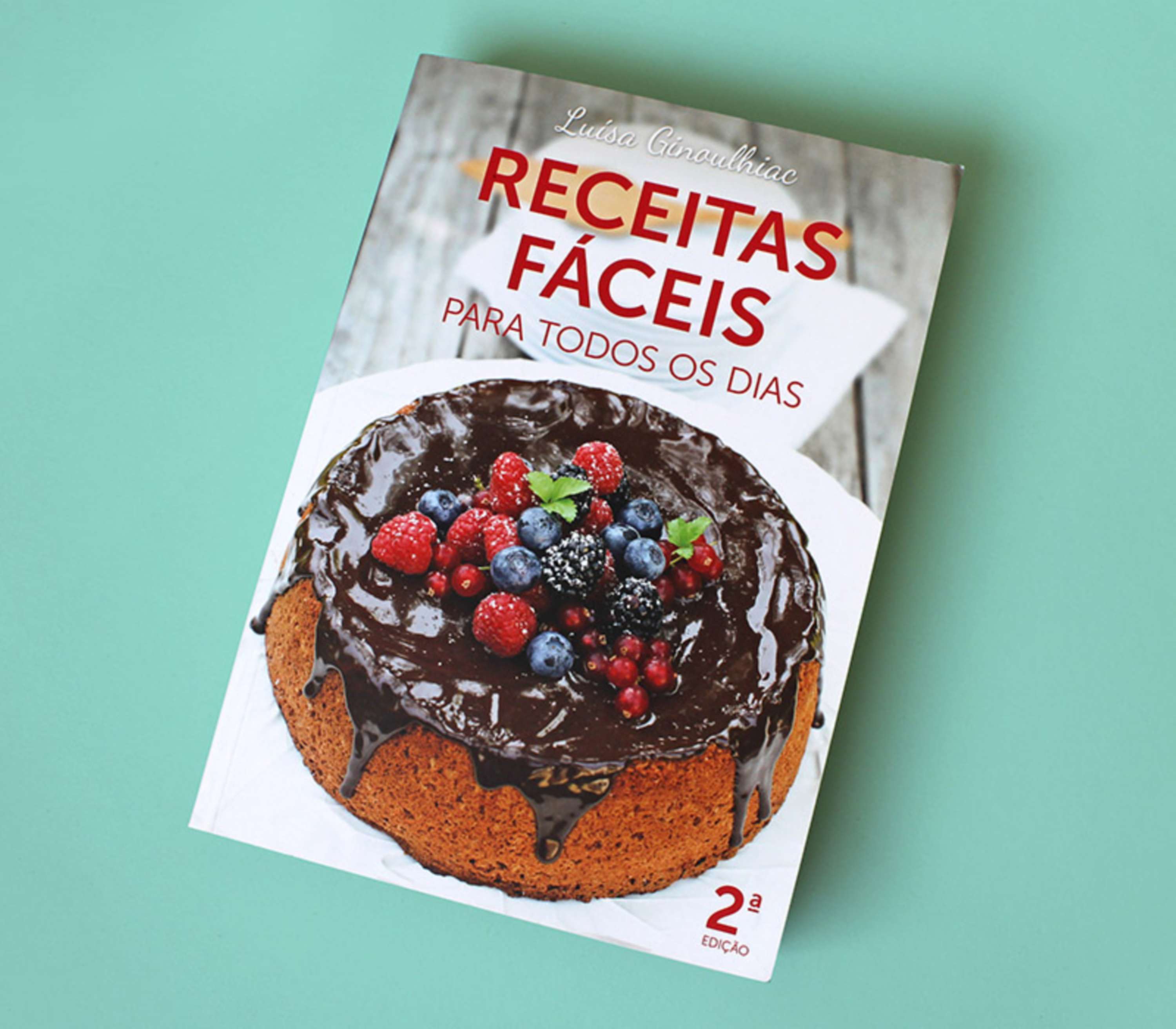 "Receitas fáceis" cookbook by Marta Ferreira