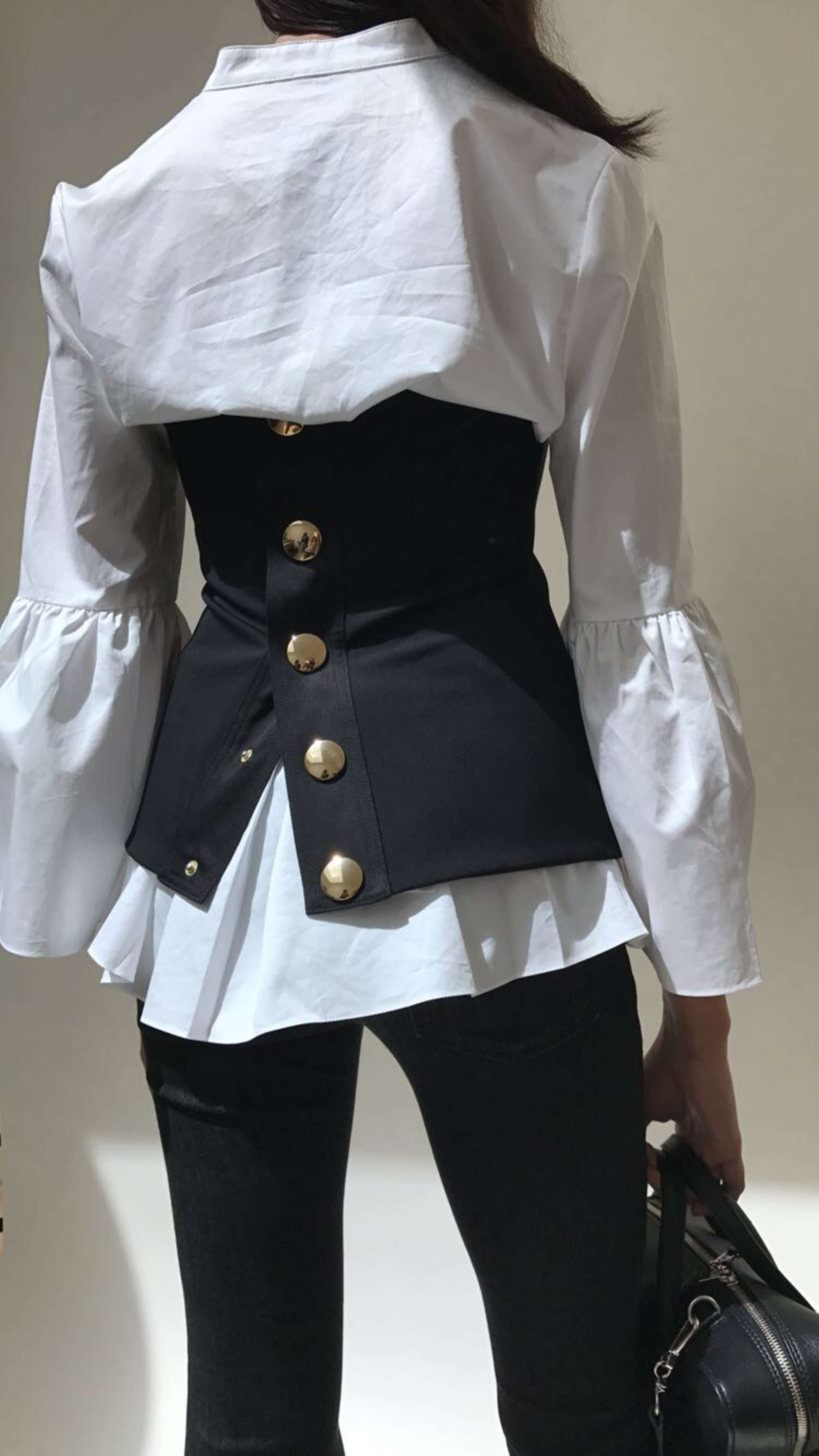 Threads styling editorial - Luxe Monochrome by Lucy Alston