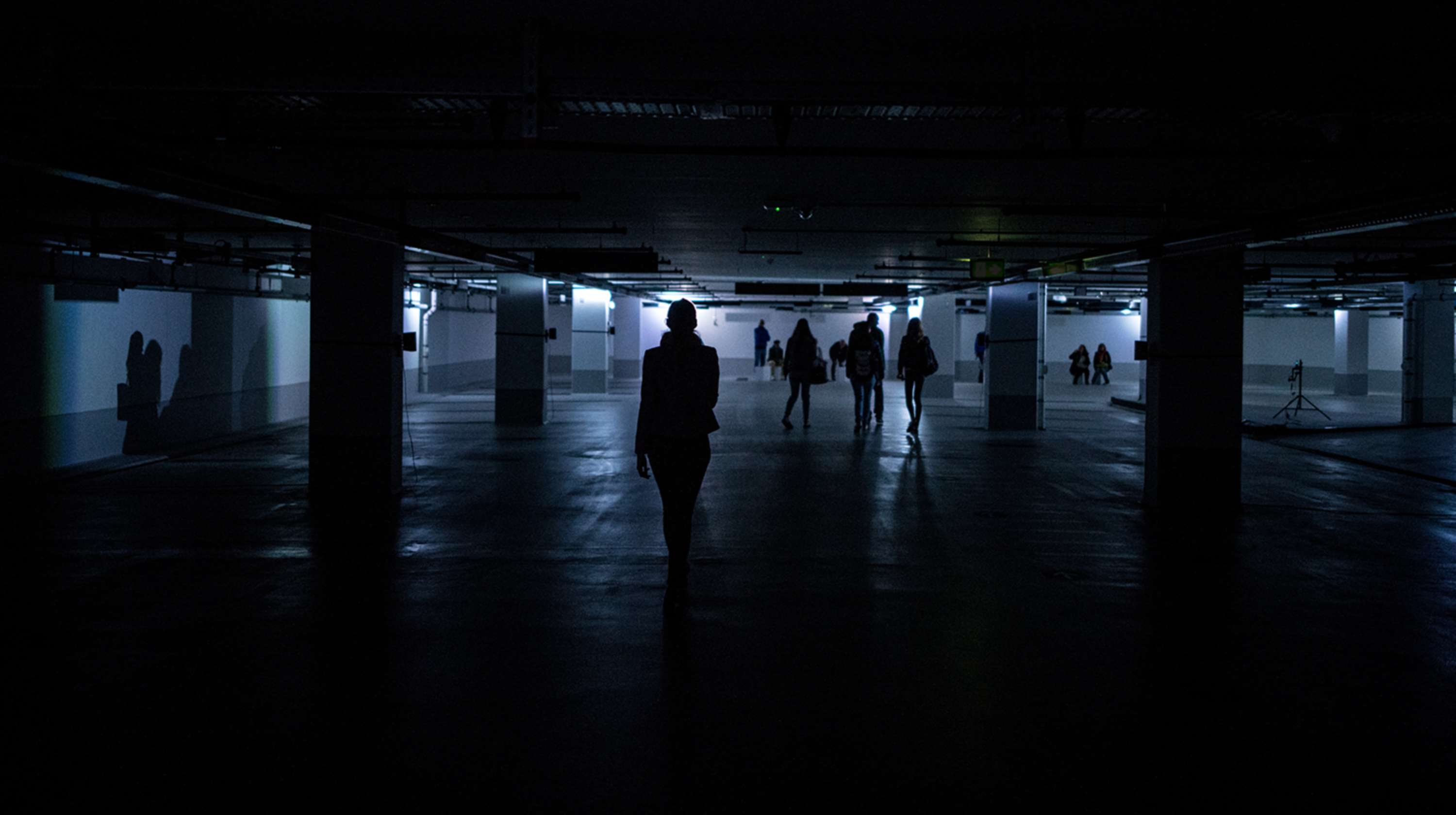DIGITAL ECHO - interactive sound & light installation by Yves Peitzner