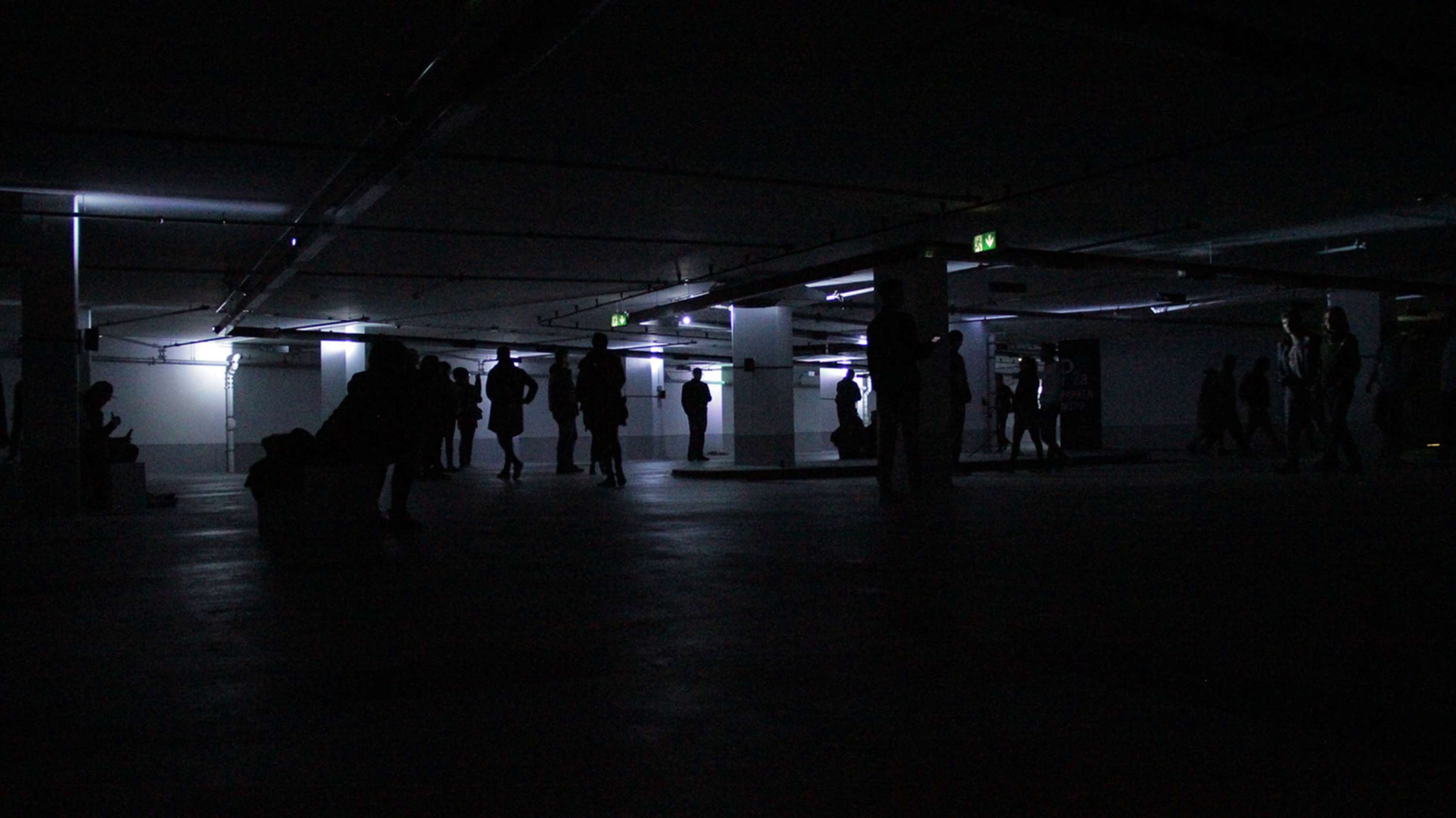 DIGITAL ECHO - interactive sound & light installation by Yves Peitzner
