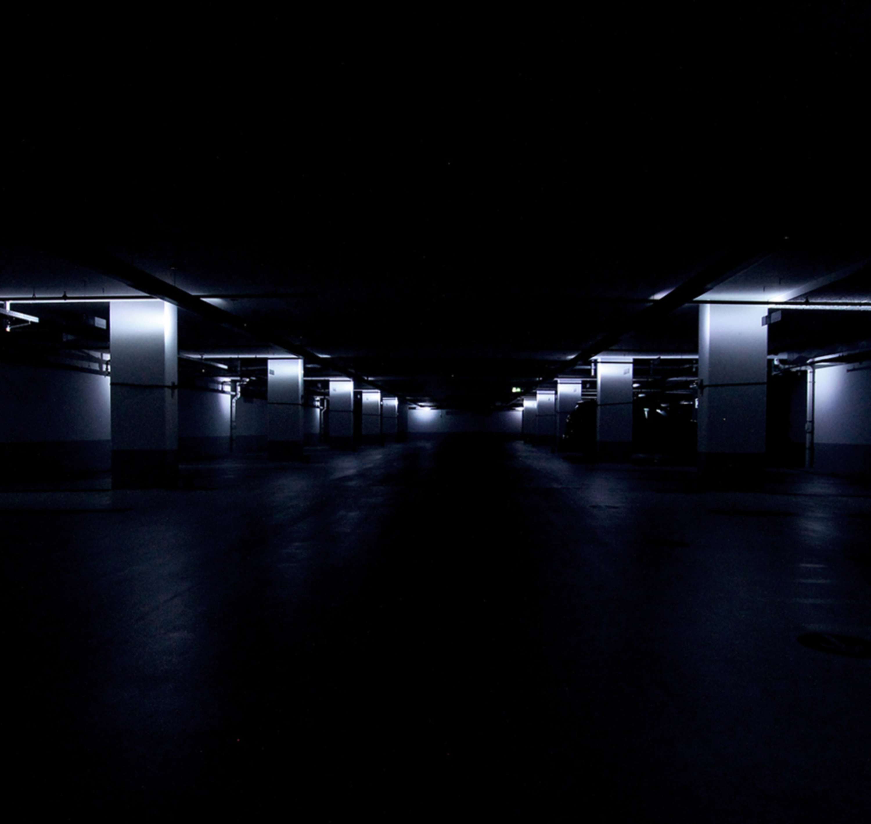 DIGITAL ECHO - interactive sound & light installation by Yves Peitzner