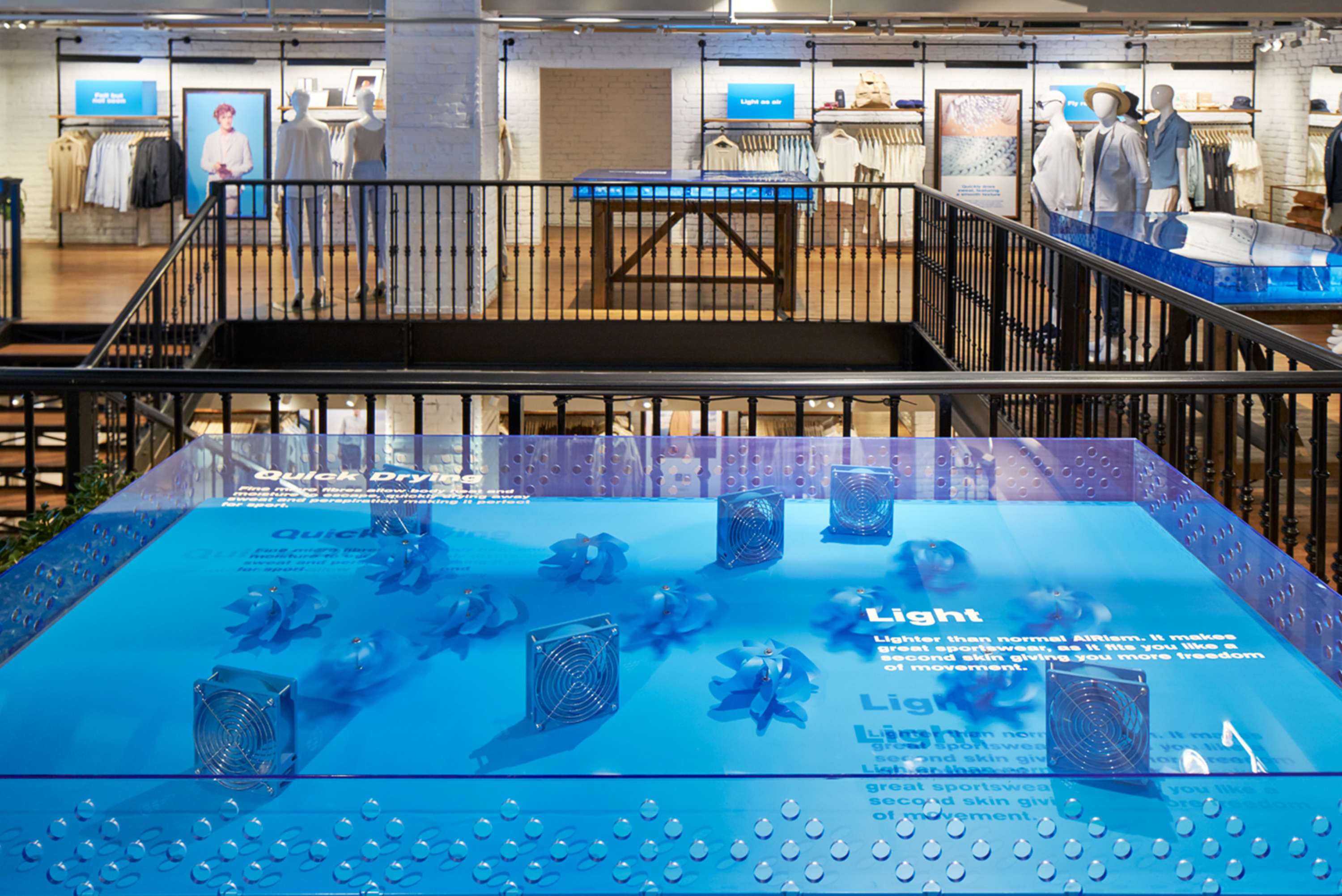 Uniqlo Concept Space by Tim Donald