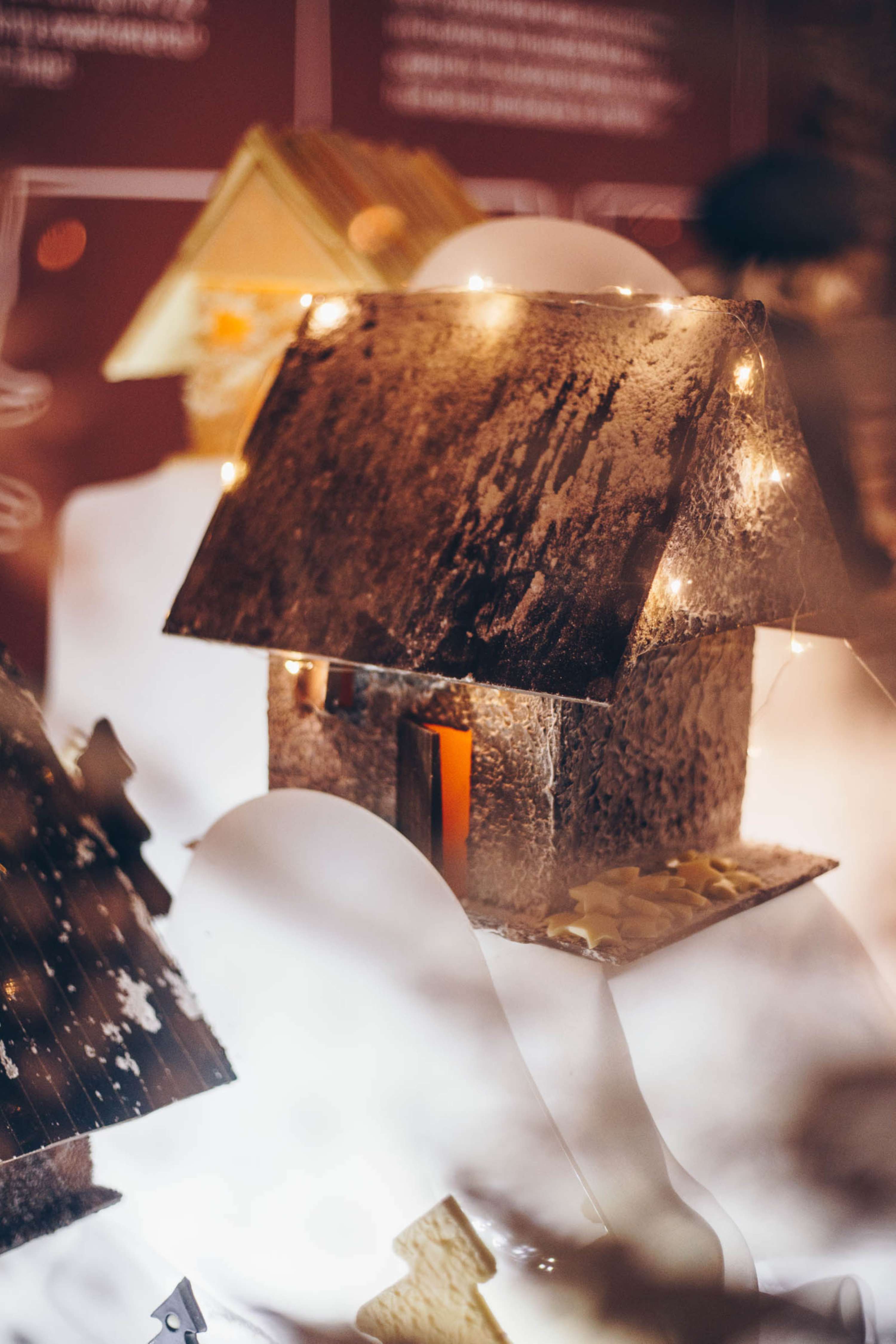 Be Chocolate Christmas Window Display by Esme Callaghan