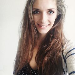 Kat R.