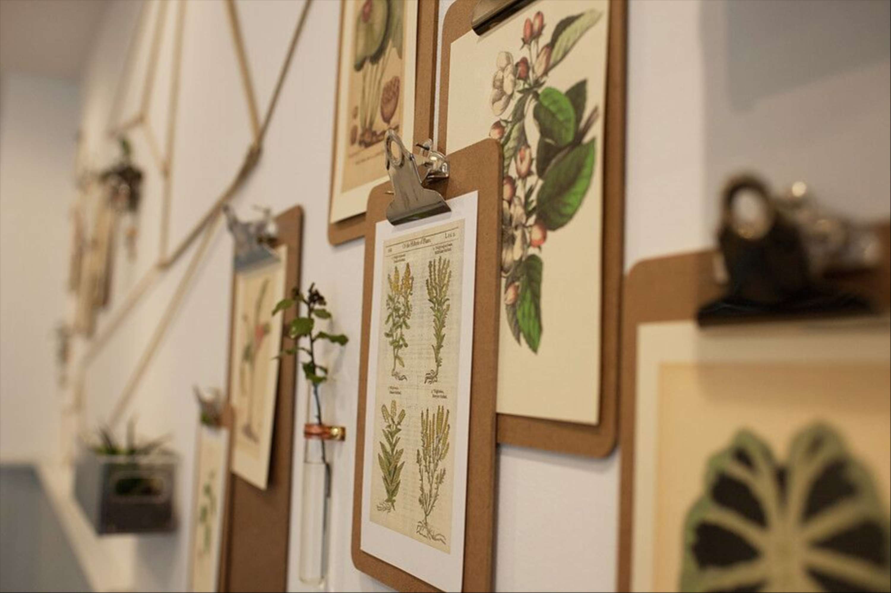 Flow&Co visual display and window by Manuela Demuro