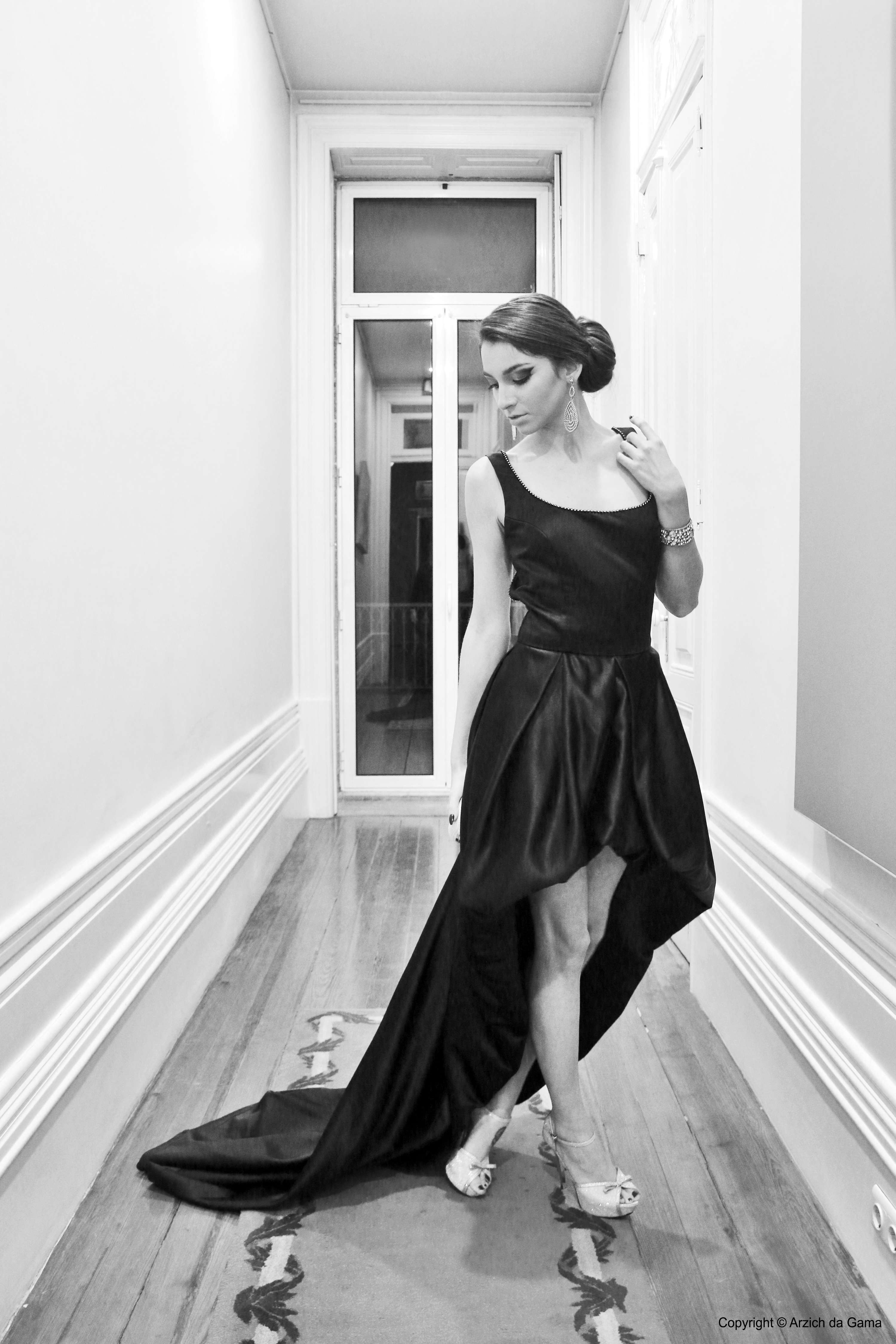 Mara Rodrigues Fashion Design by Gustavo Arzich Gama