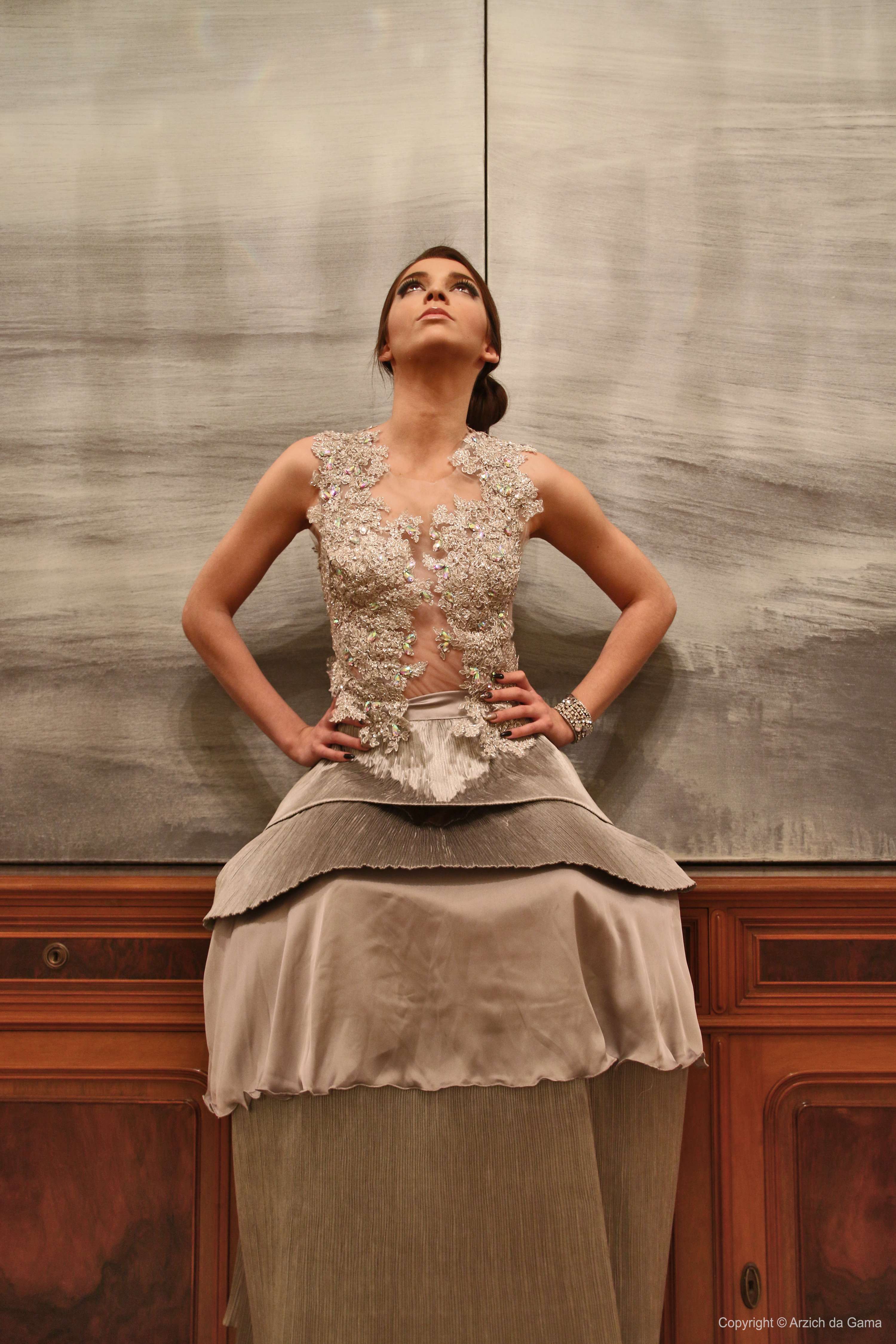 Mara Rodrigues Fashion Design by Gustavo Arzich Gama