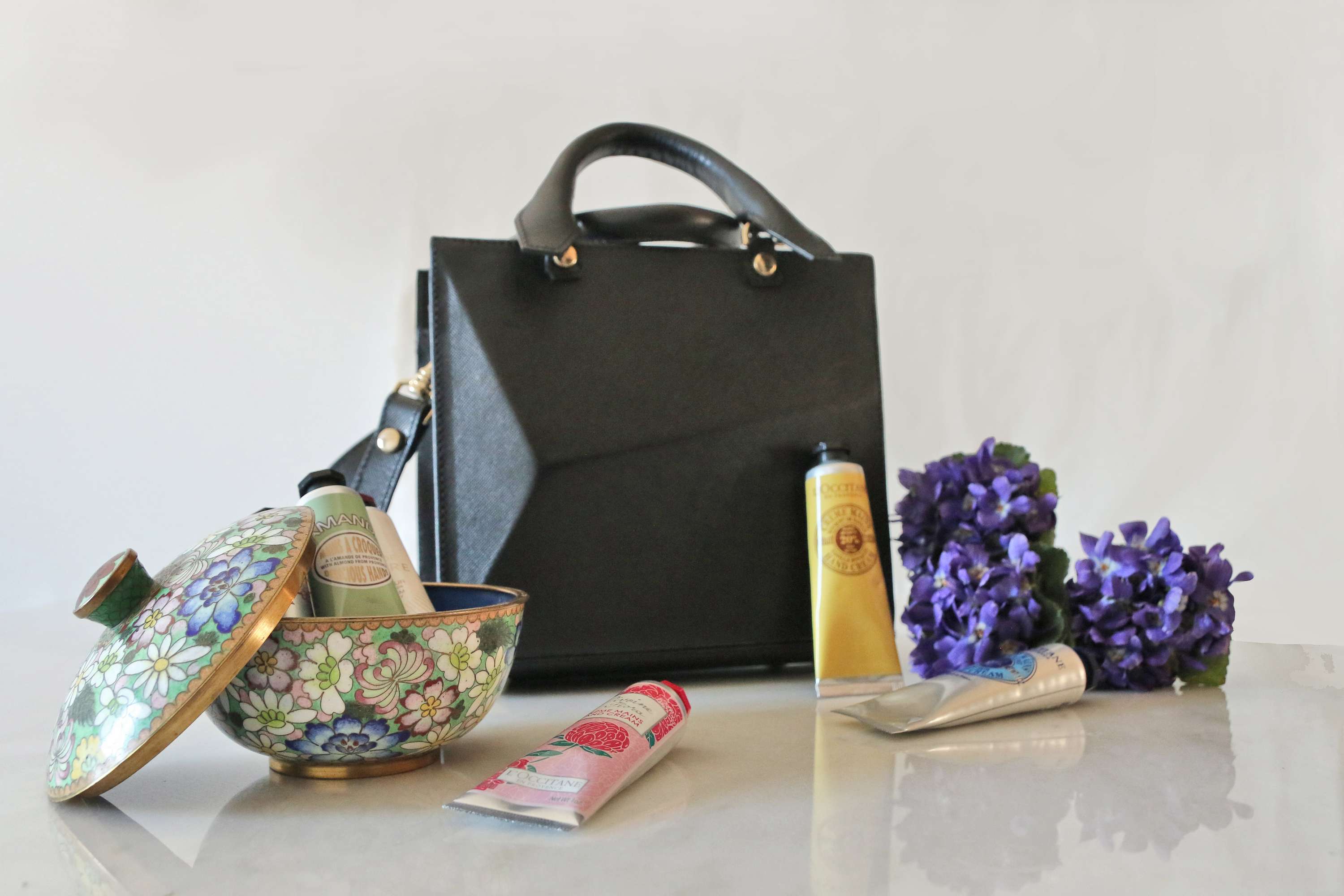 Guava Shoes x L'Occitane by Gustavo Arzich Gama