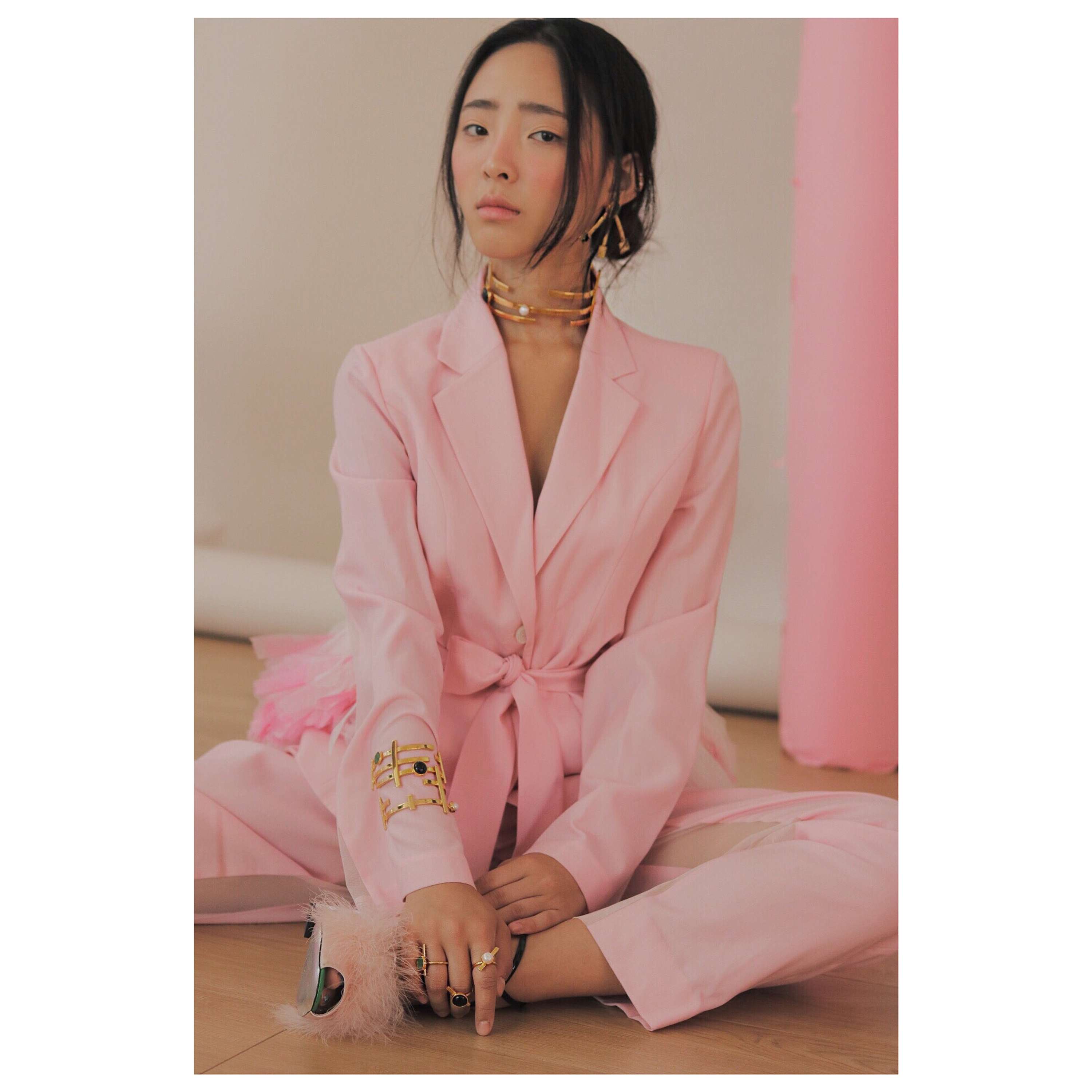 VAINGLORY EDITORIAL  STYLING & SET DESIGN by Jill Hopkins