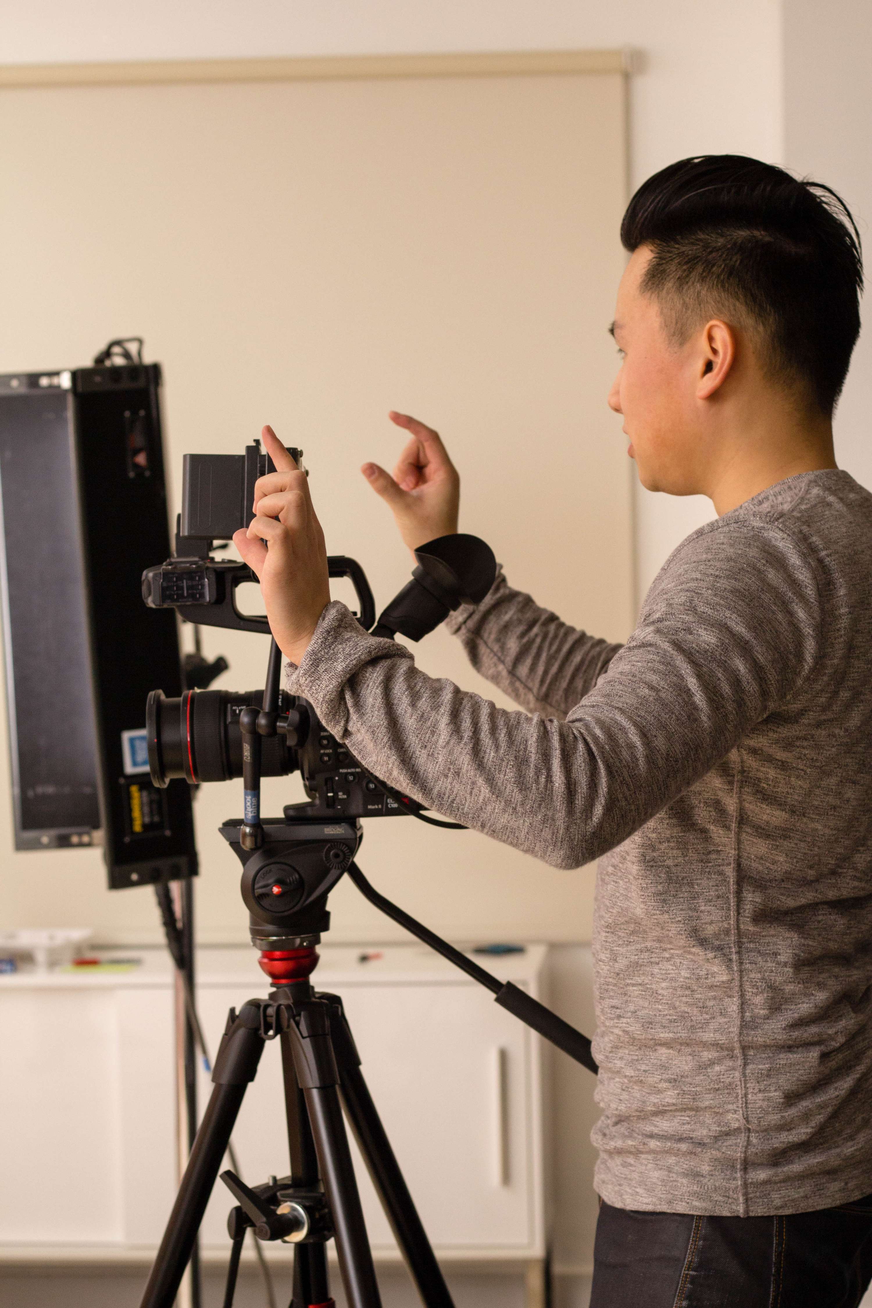 MOO - Introduce Yourself Properly BTS by Tolu Oshodi