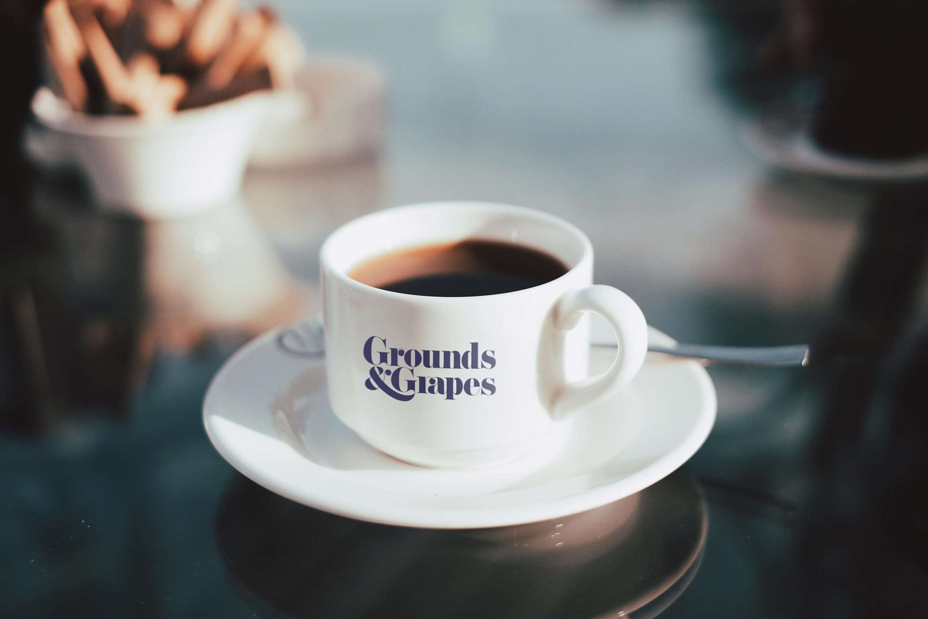 Grounds & Grapes - Branding by Catalin Margarit