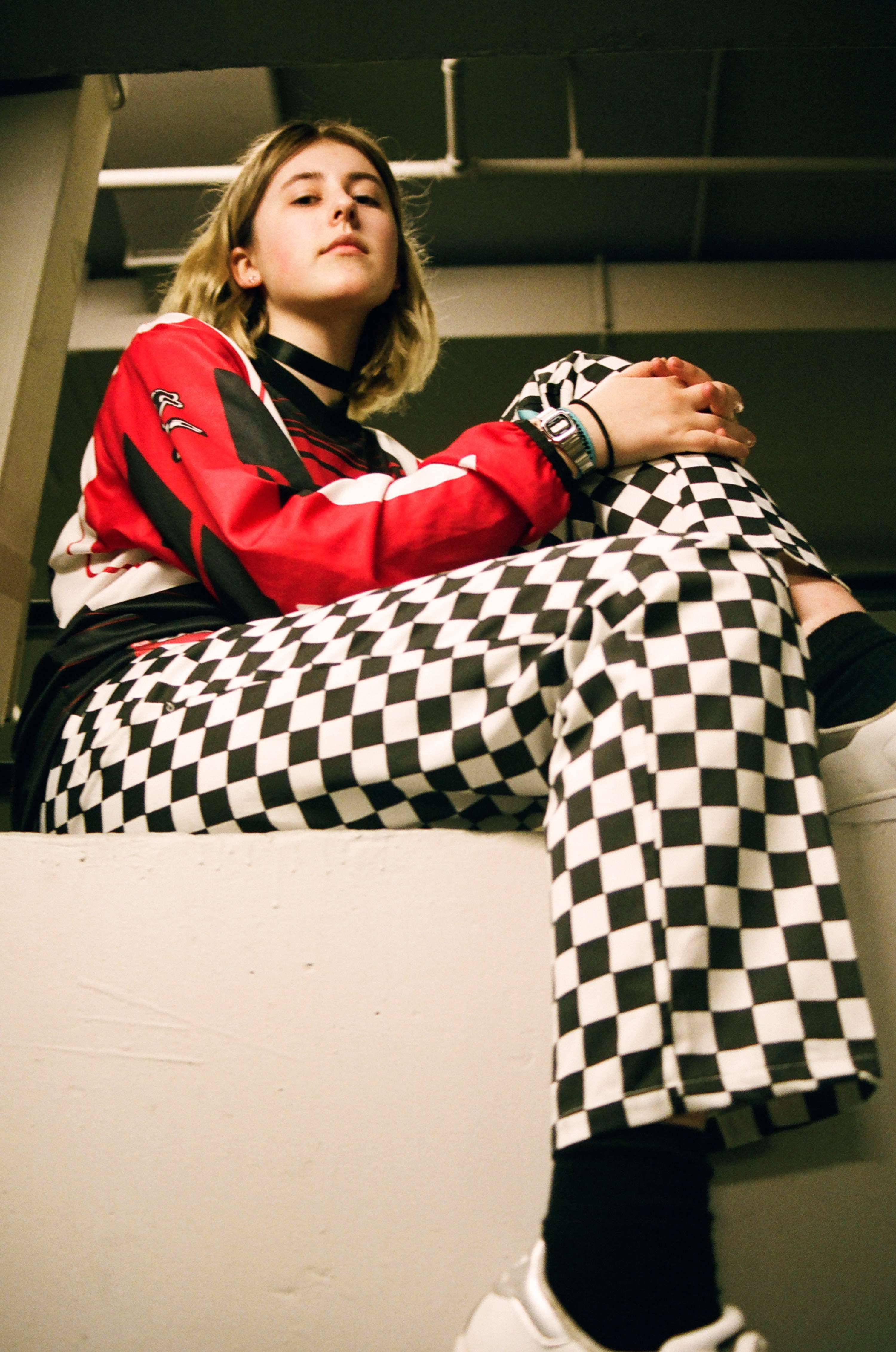 Sullen Girl: "Redshift" Editorial by Tom Weller