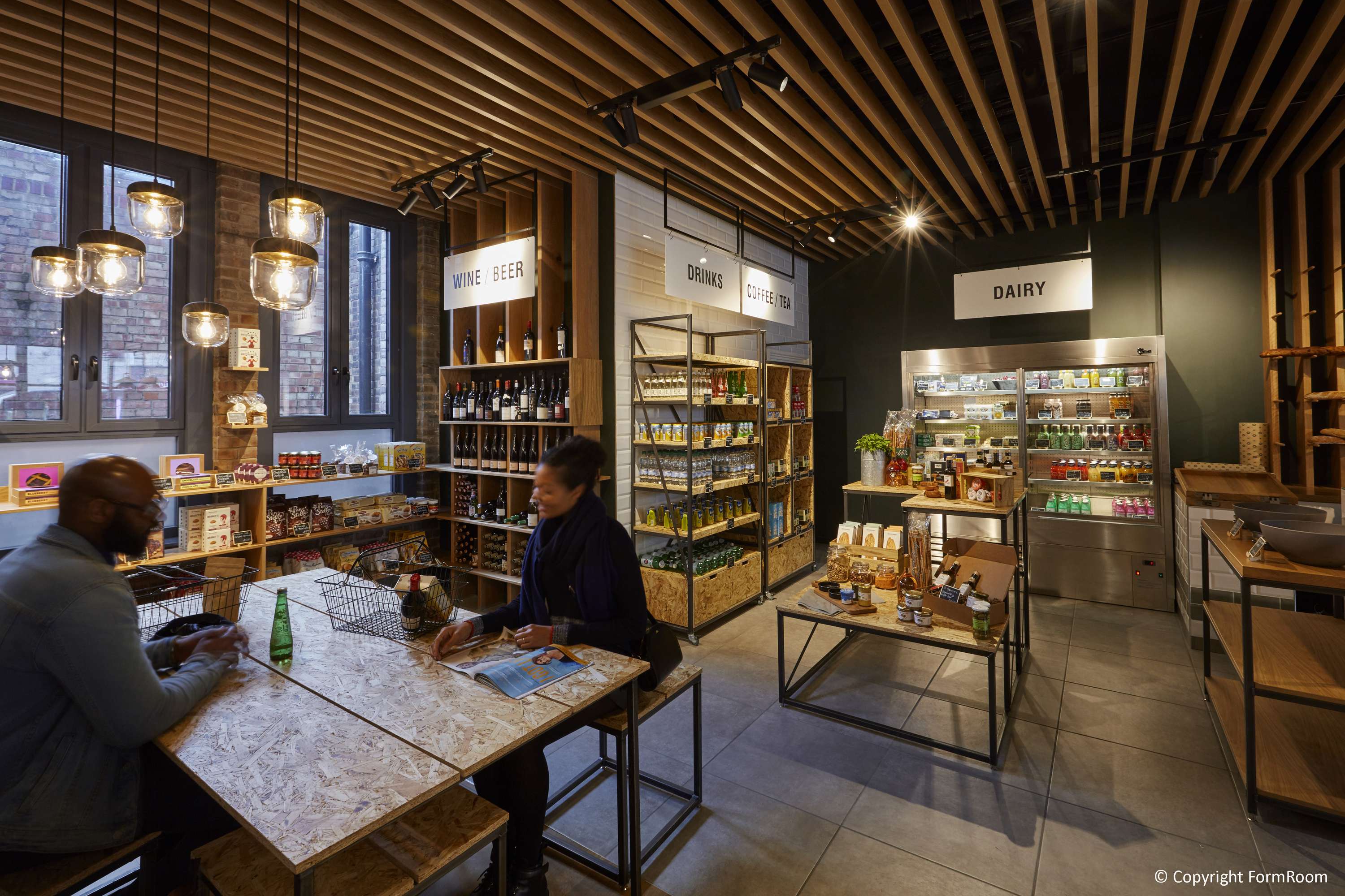 Natrually - Store Branding and Design by FormRoom