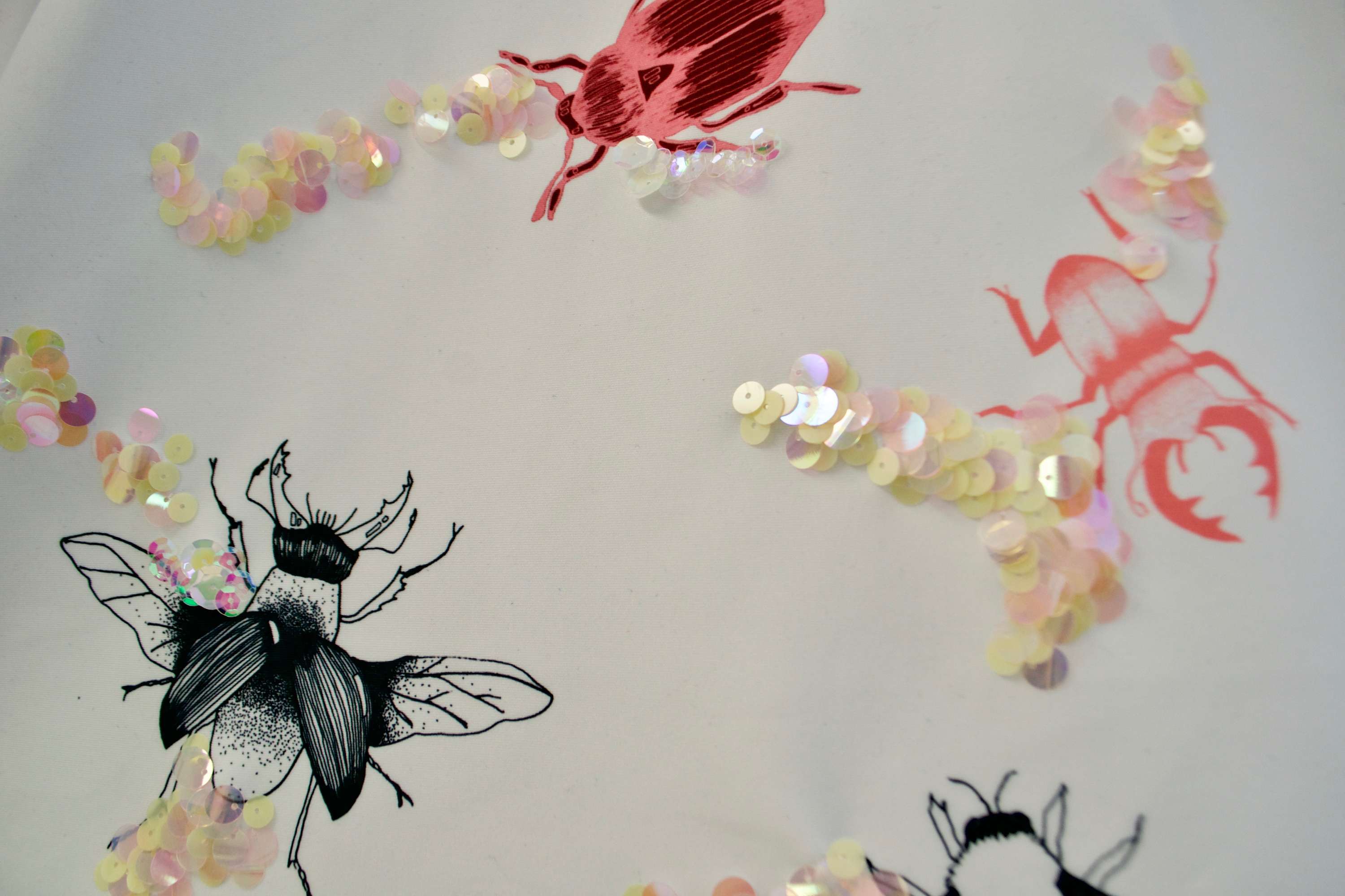 - B R O A C H E S - C O L L E C T I O N - by Amelia Taylor