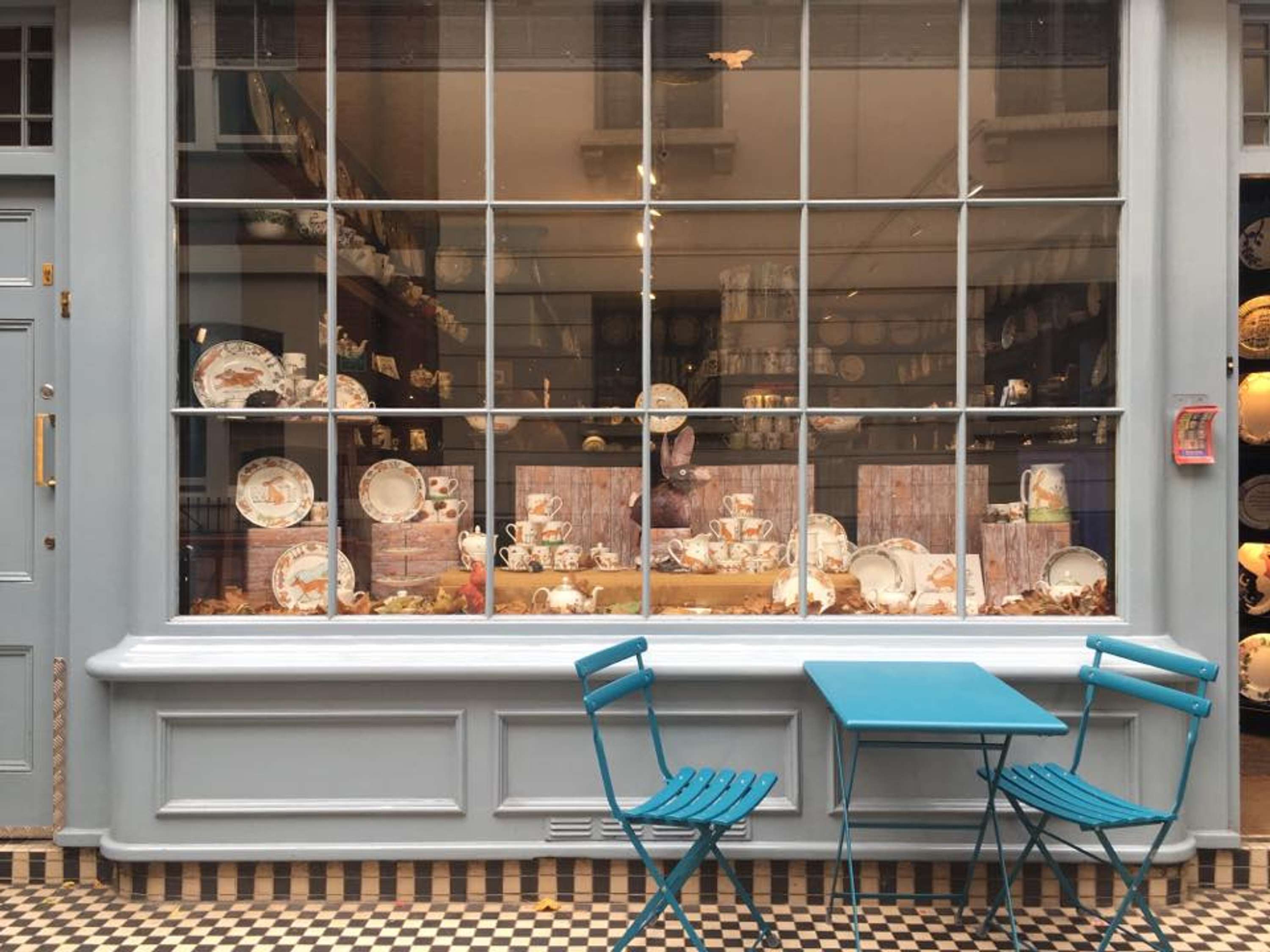 Window Installations by Emmely Elgersma
