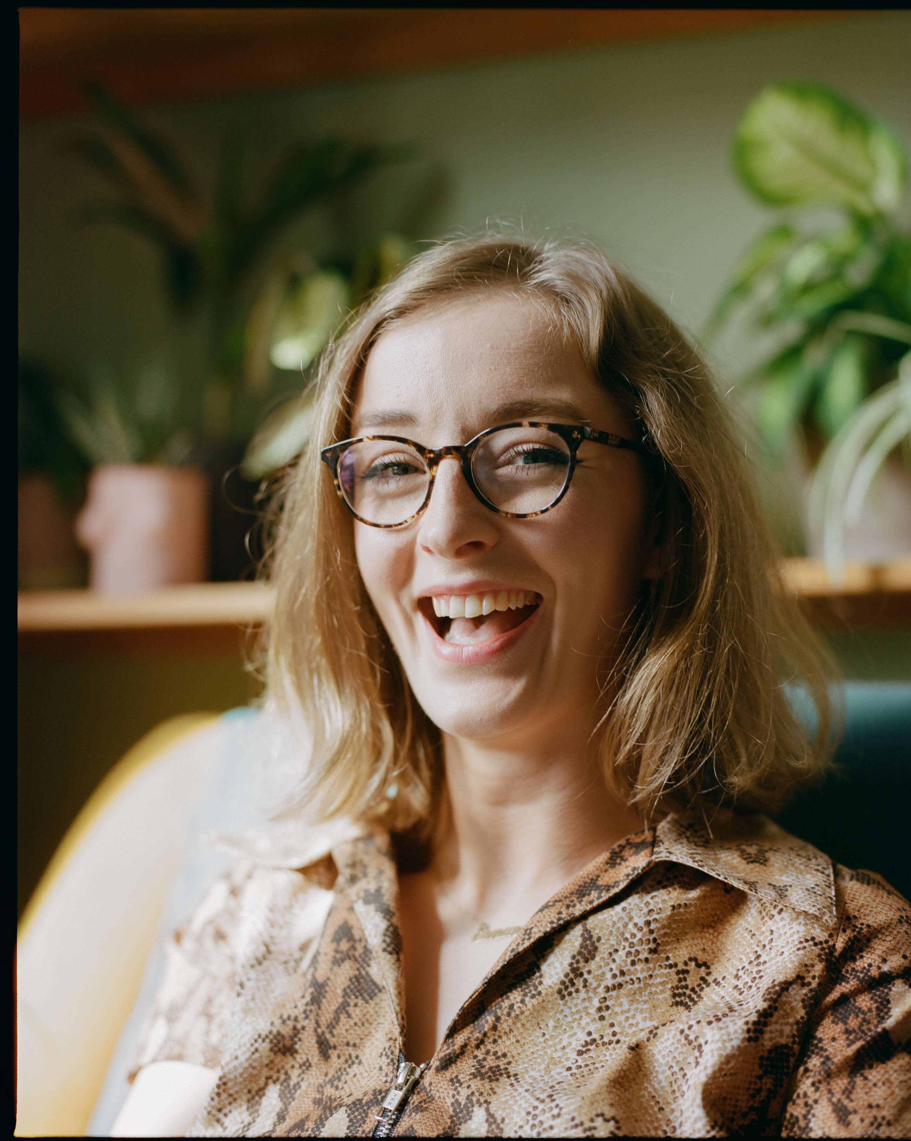 Scratch That Itch: Riposte, with Emma Low by Ace & Tate