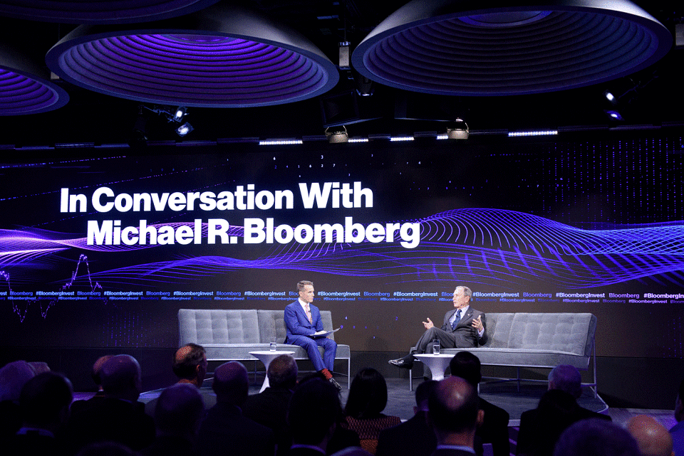 Data dimensionalised. by Bloomberg Studio