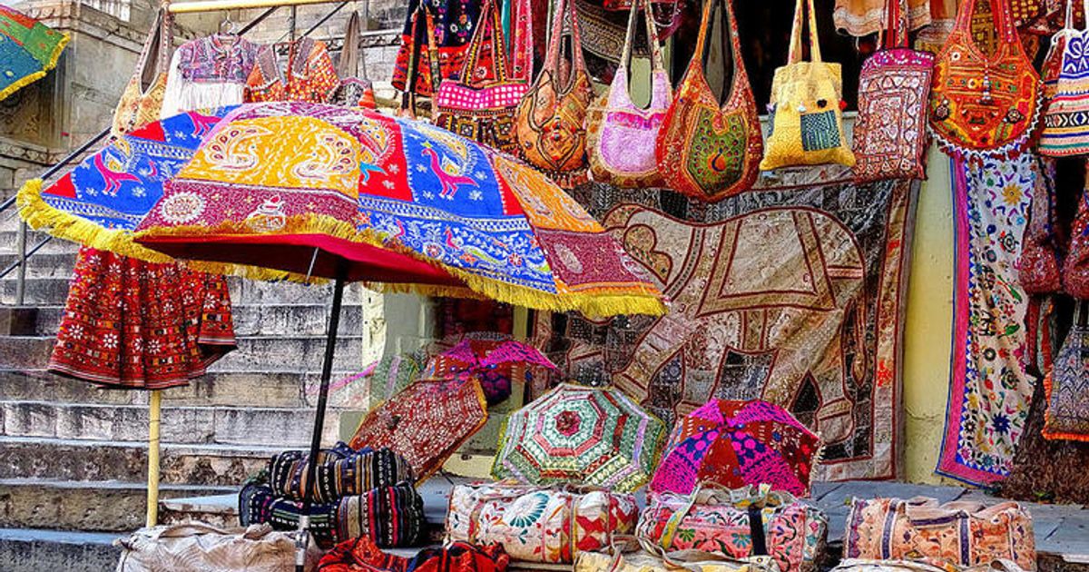 Best Of Shopping Destinations To Explore In Jaipur To Get Your
