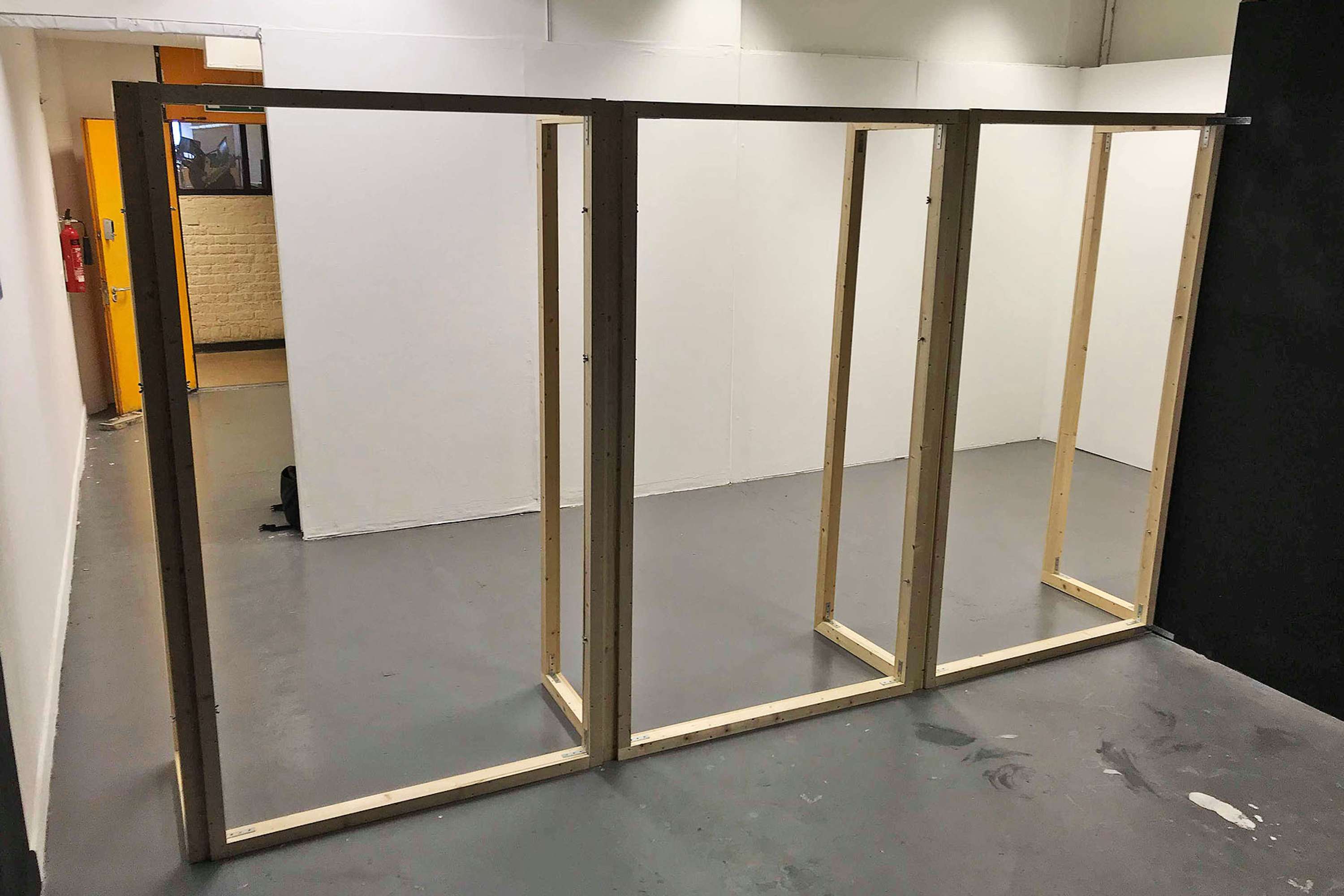 'Framing Virility' - Projection Mapped Installation by Nathan Fernée