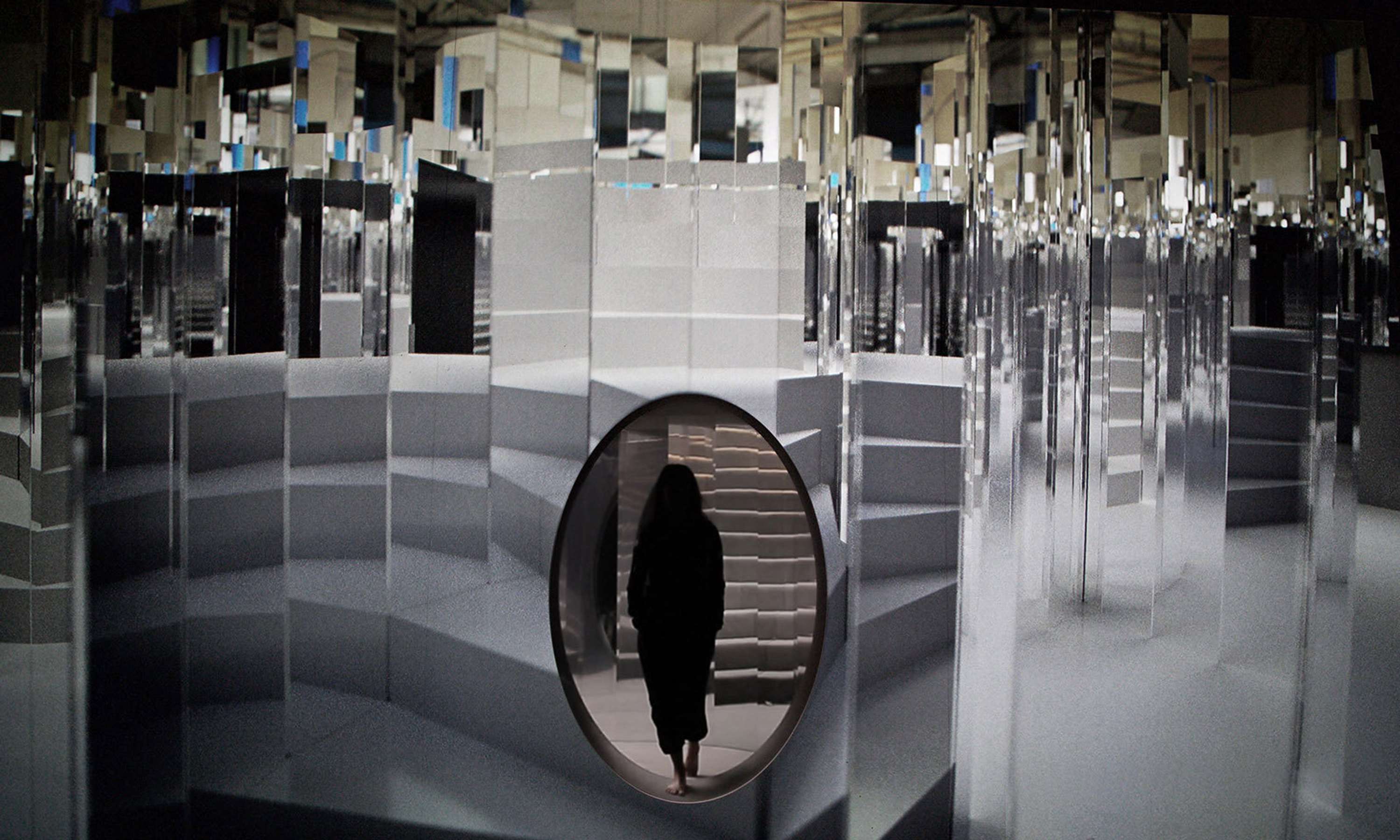 ES Devlin's Mirror Maze by Priya Matadeen
