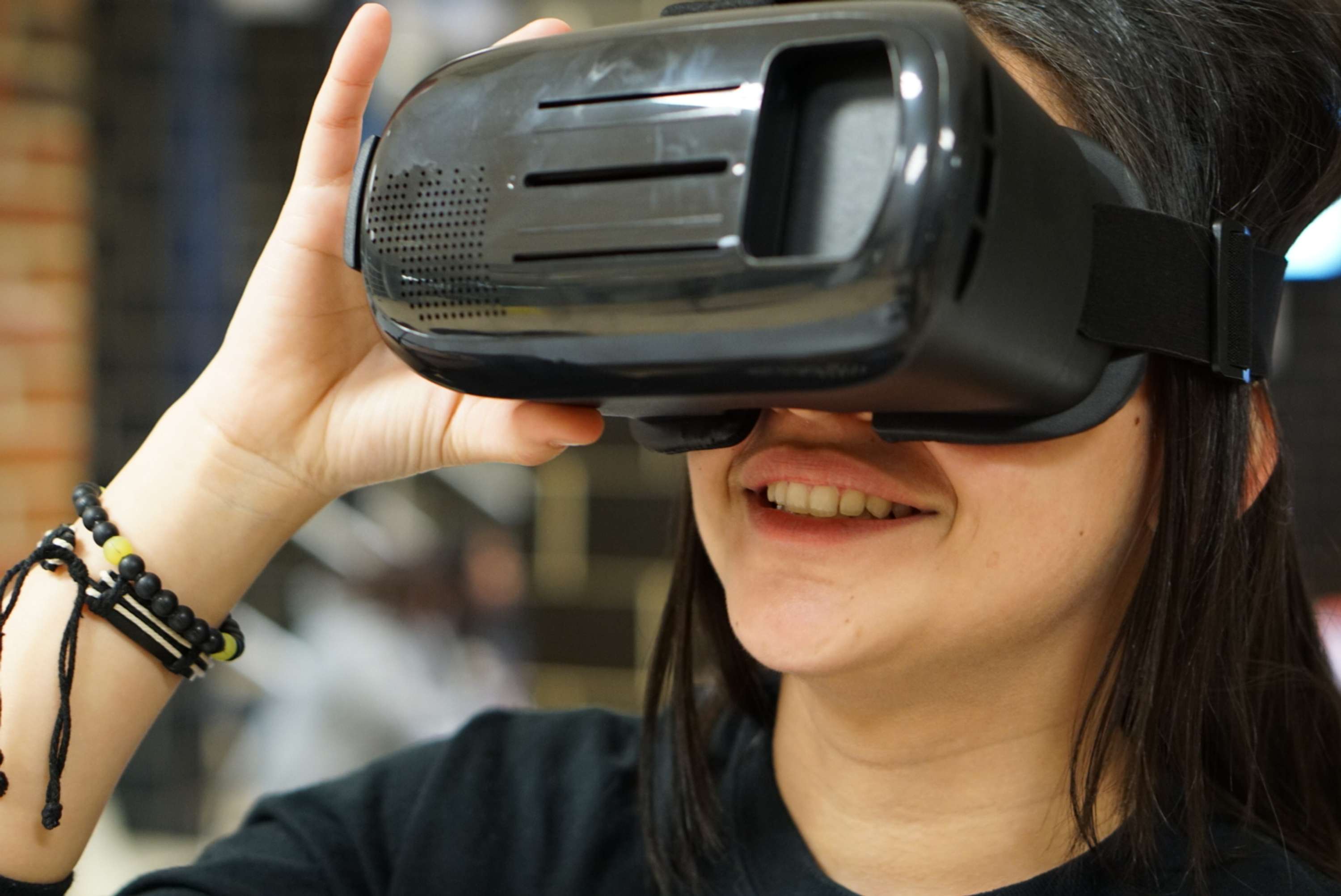Virtual Reality Prototype Testing for English Language Learners by Kai Frazier