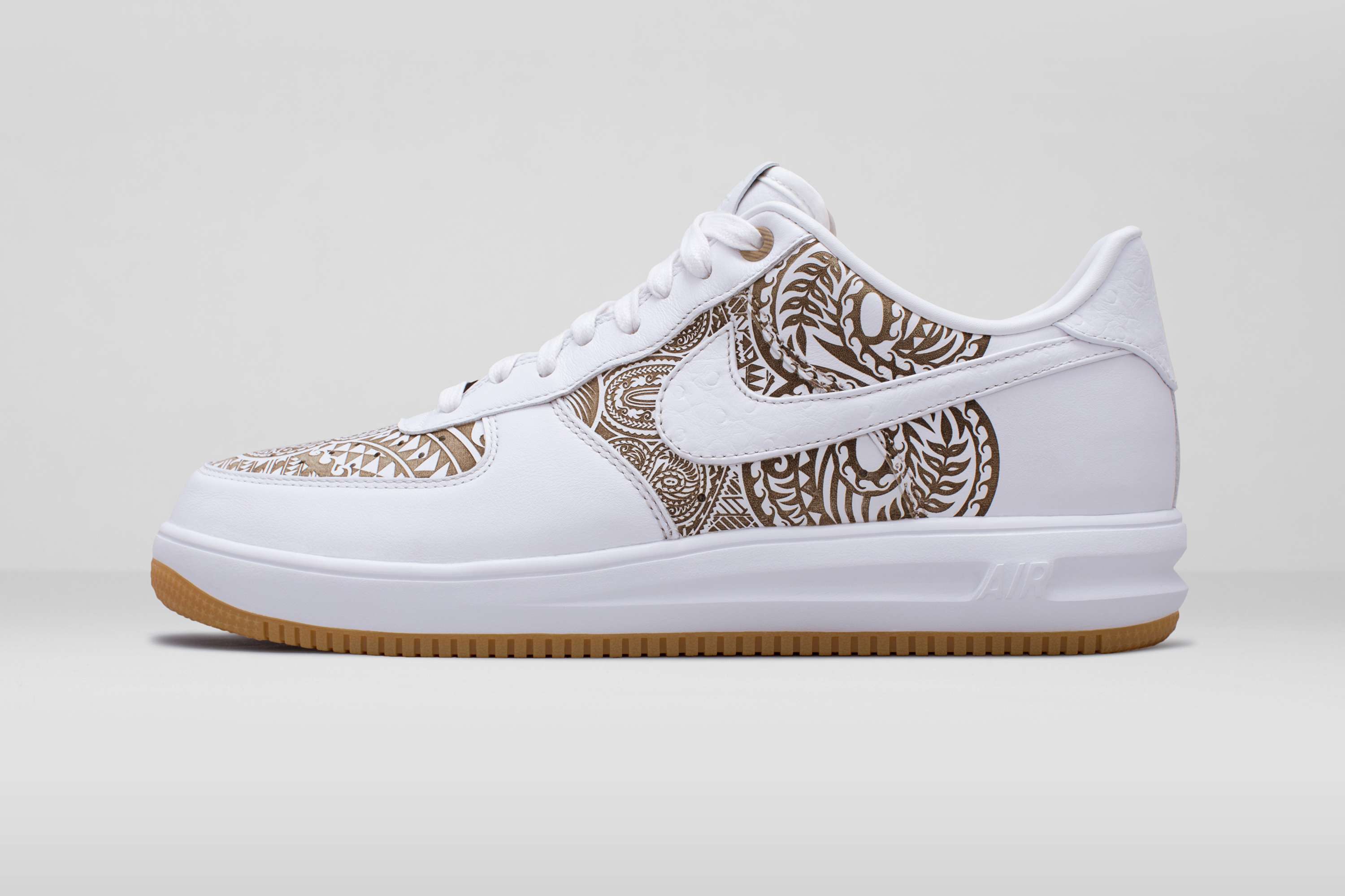 Marcus Mariota Air Force 1 by Jason Murphy