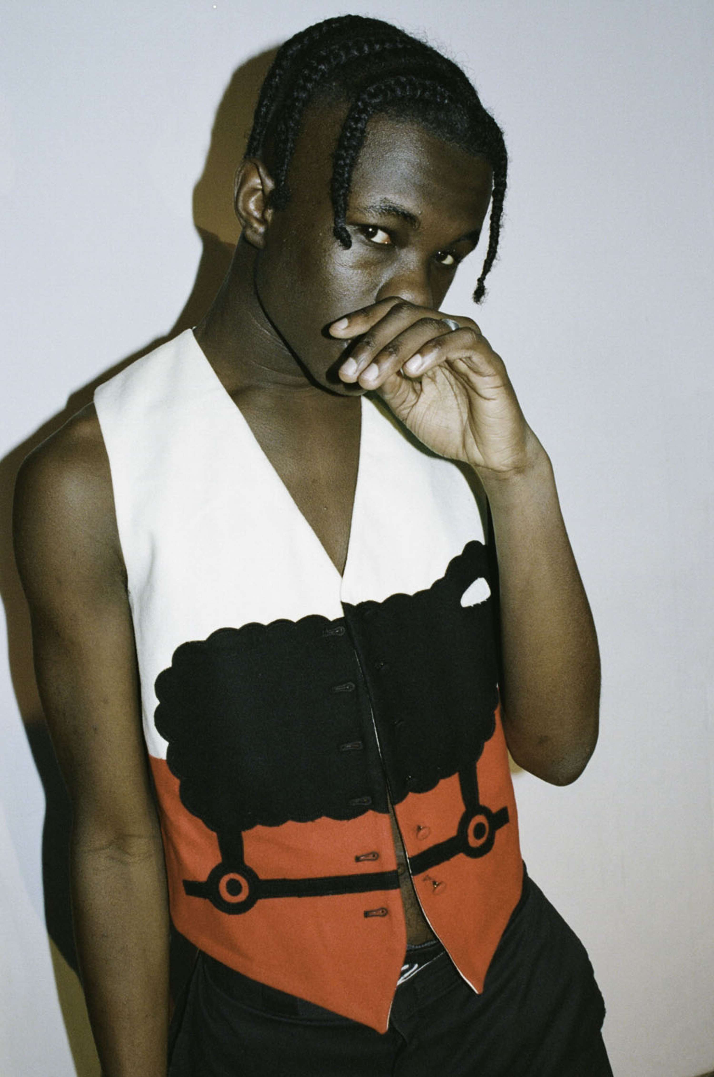 Vinokilo by Lou Jasmine