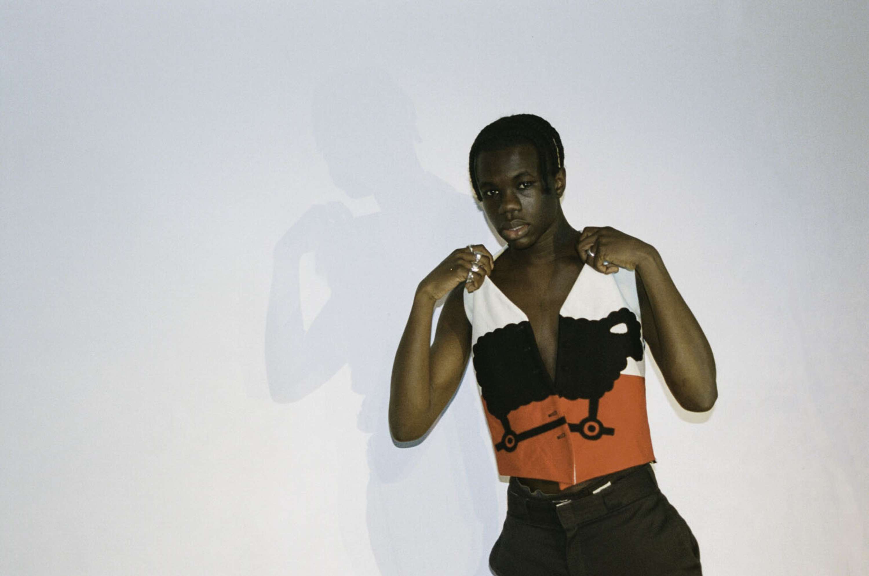 Vinokilo by Lou Jasmine