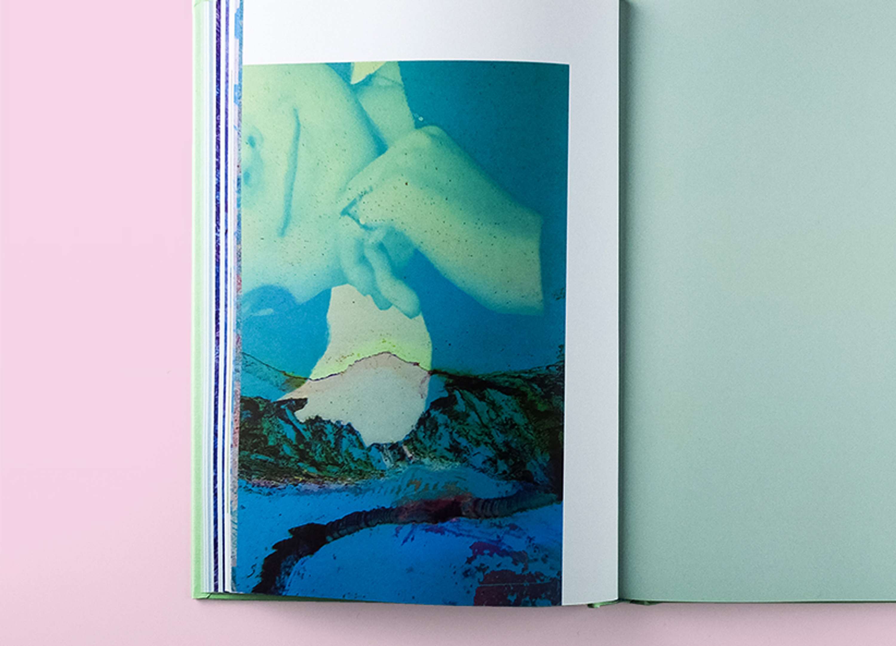 Chromatic Reflection by Aaron Farley by Pascale Georgiev