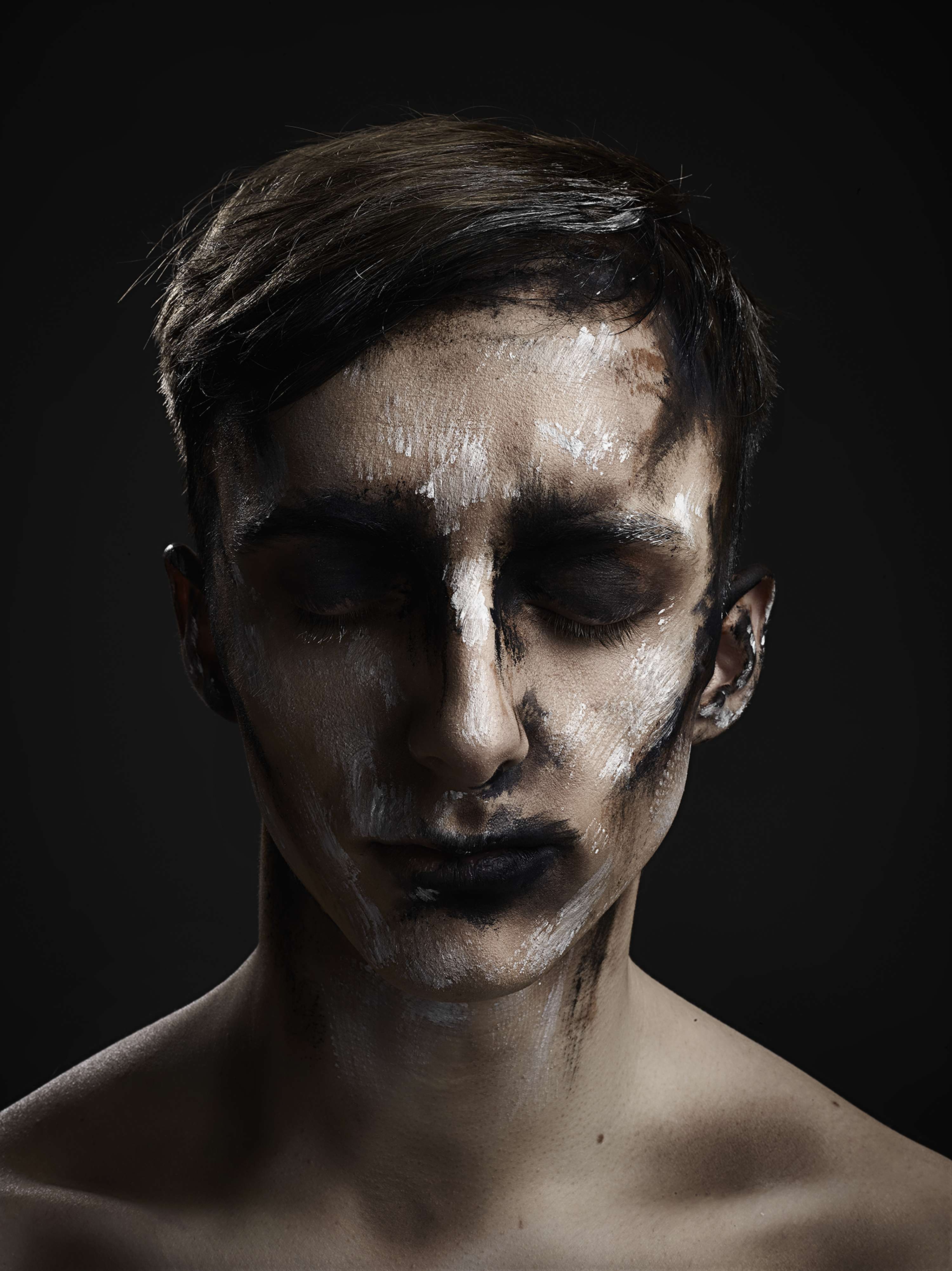 DIANGULAR - The Limited Edition Portrait Book by Dan Ellyot