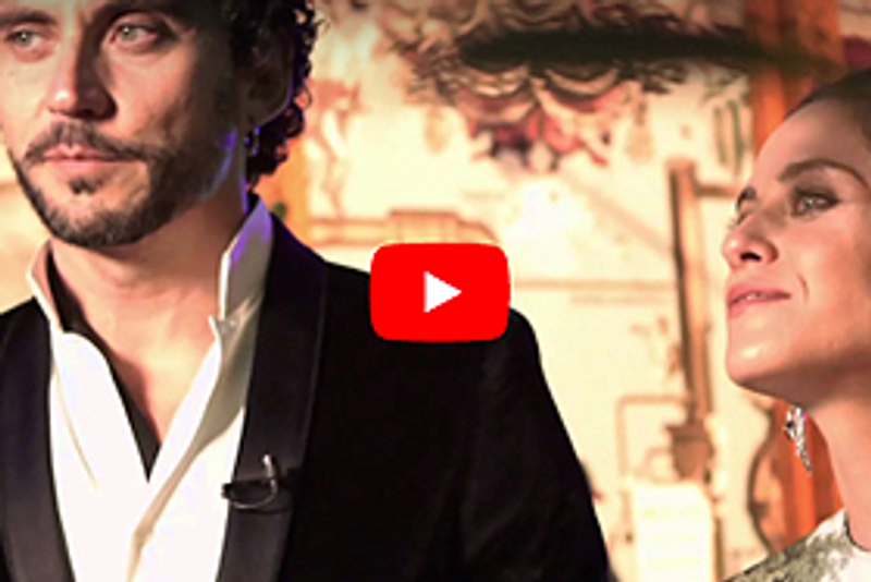 Navidad Impepinable (Unusual Hendrick's Christmas) by Juan Arnuncio