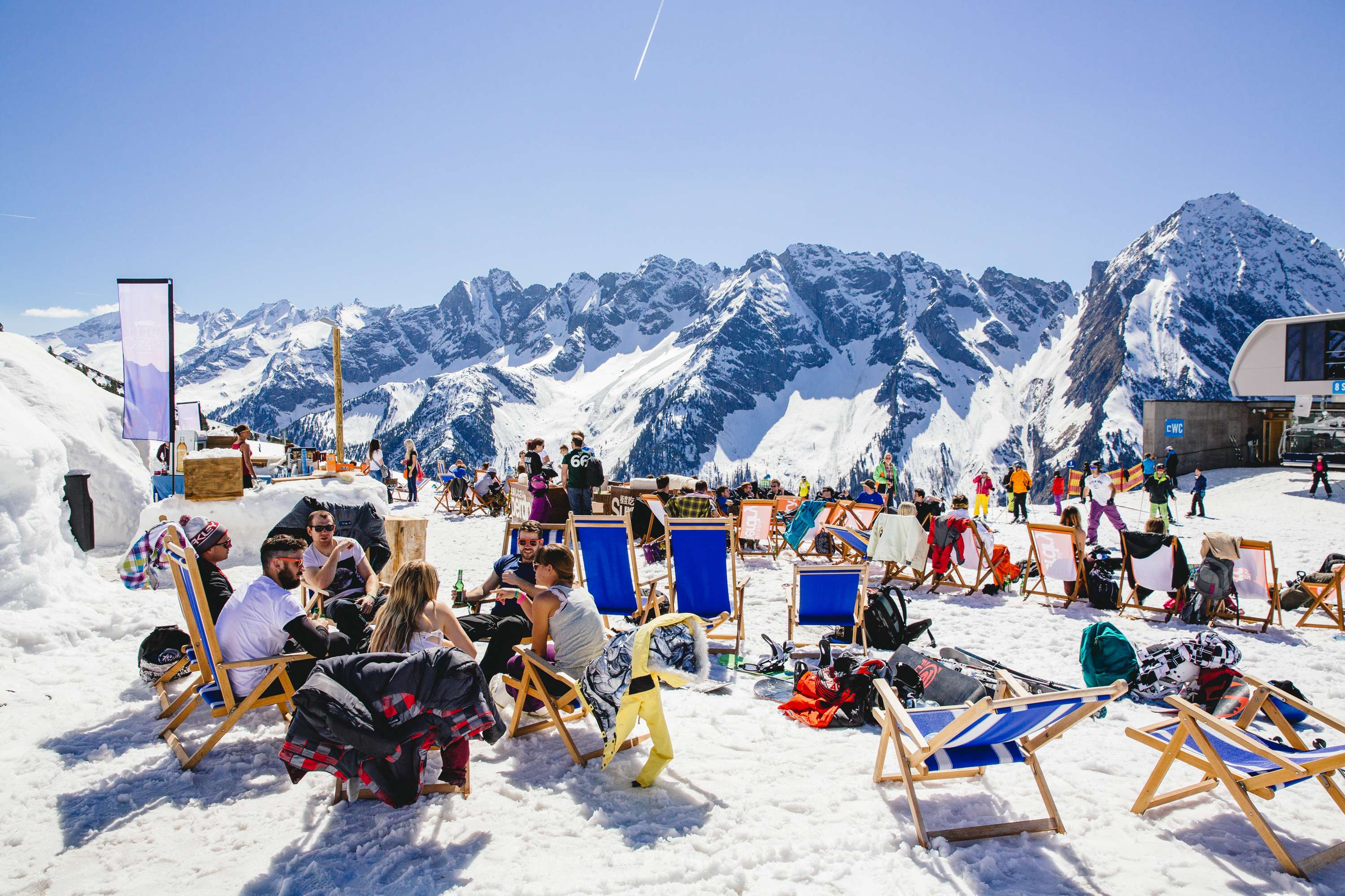 Snowbombing by Fanatic