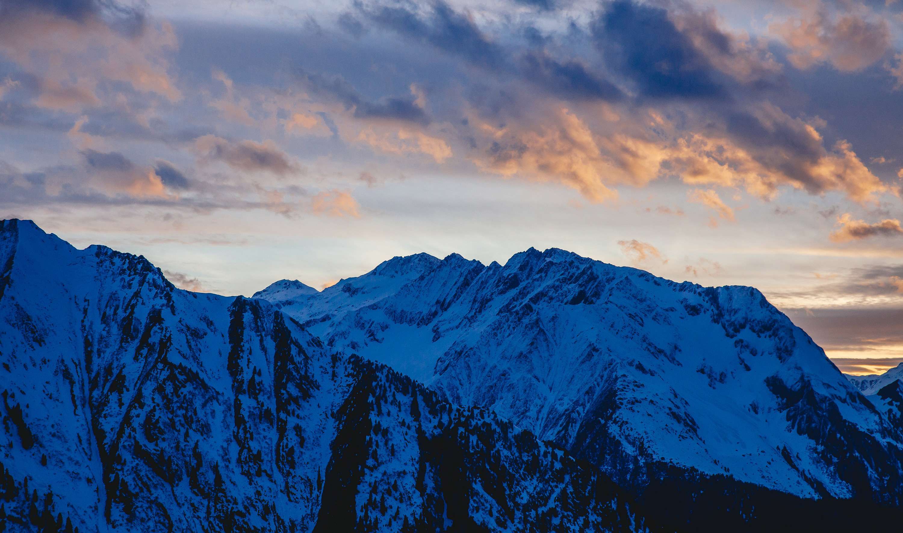 Snowbombing by Fanatic