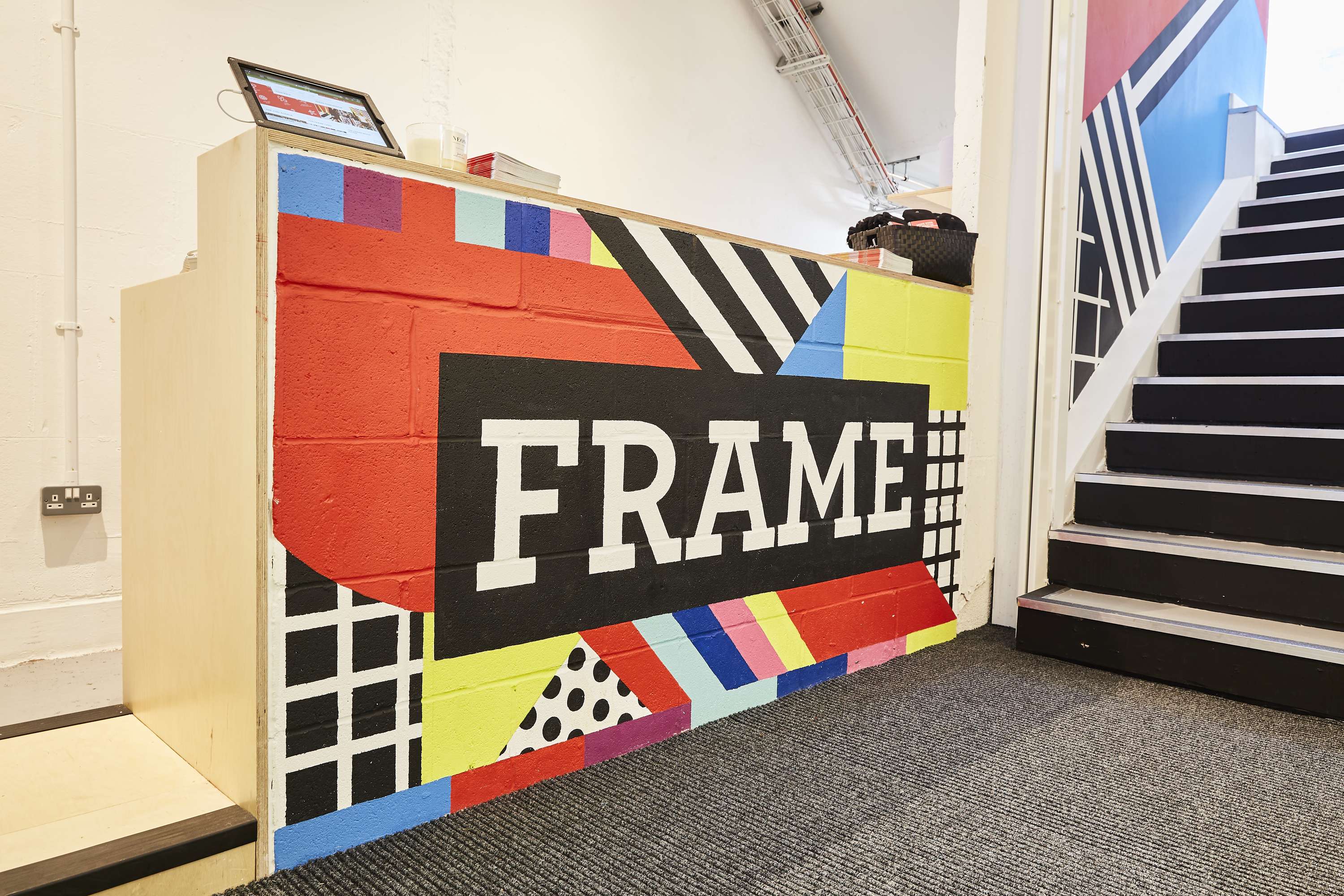 Frame Farringdon by FRAME