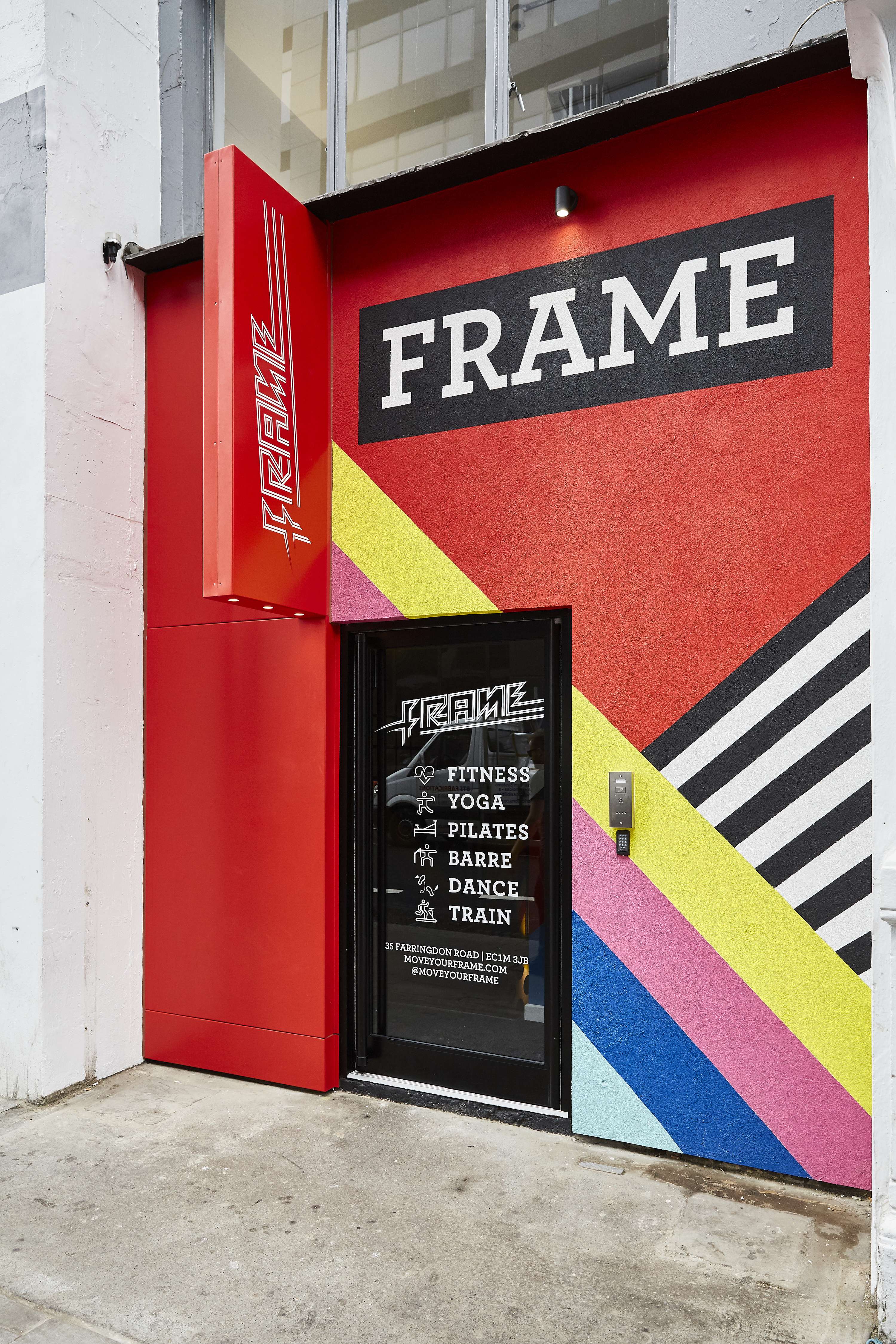Frame Farringdon by FRAME