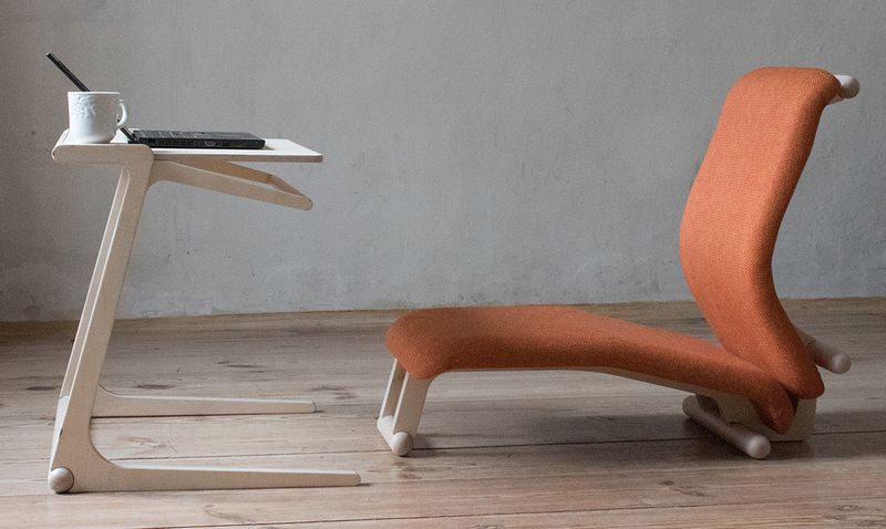 Varia - alternative positions workstation by Zuzanna Wilkirska