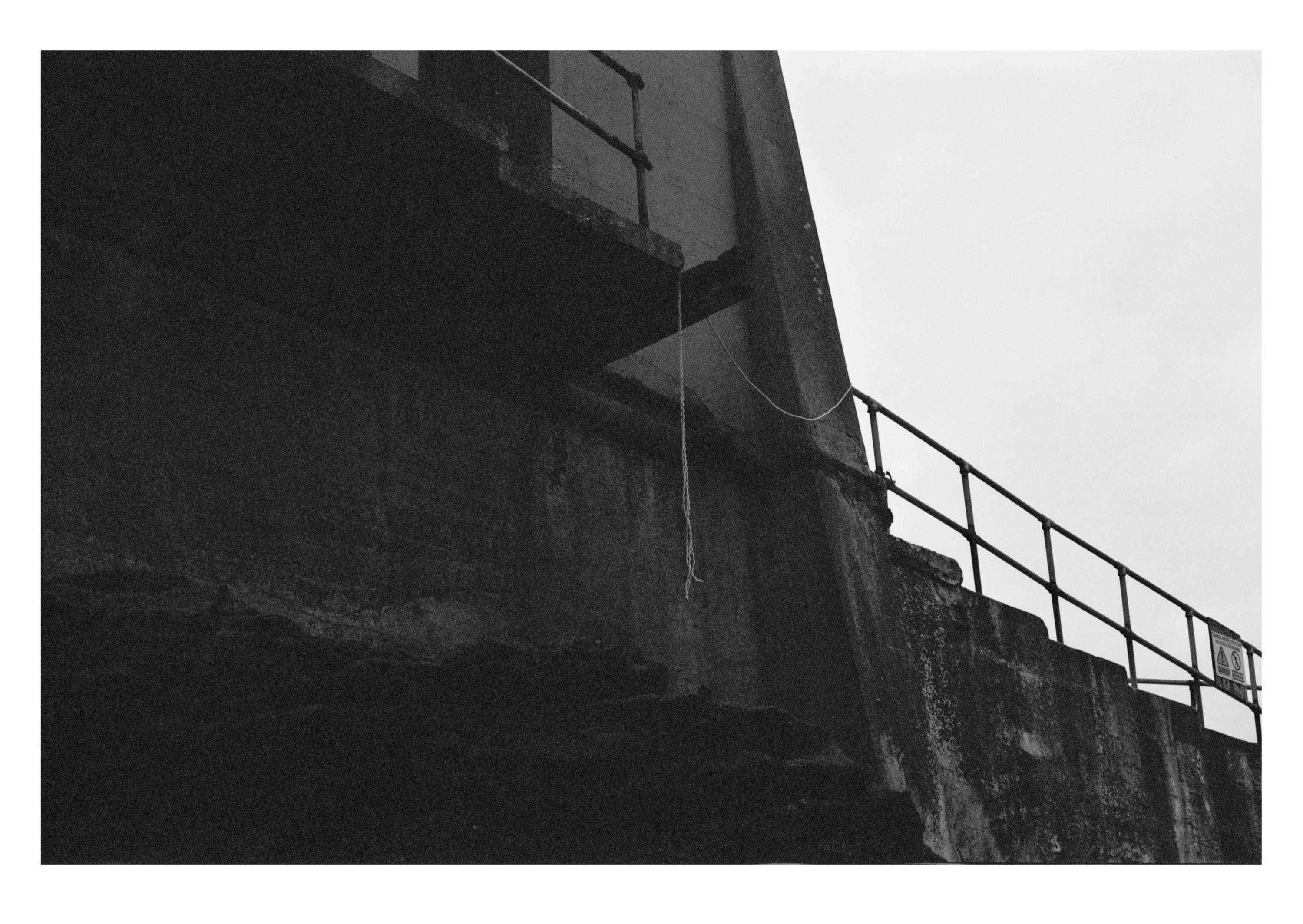 Ambient 4 : On Land by Simon Bray