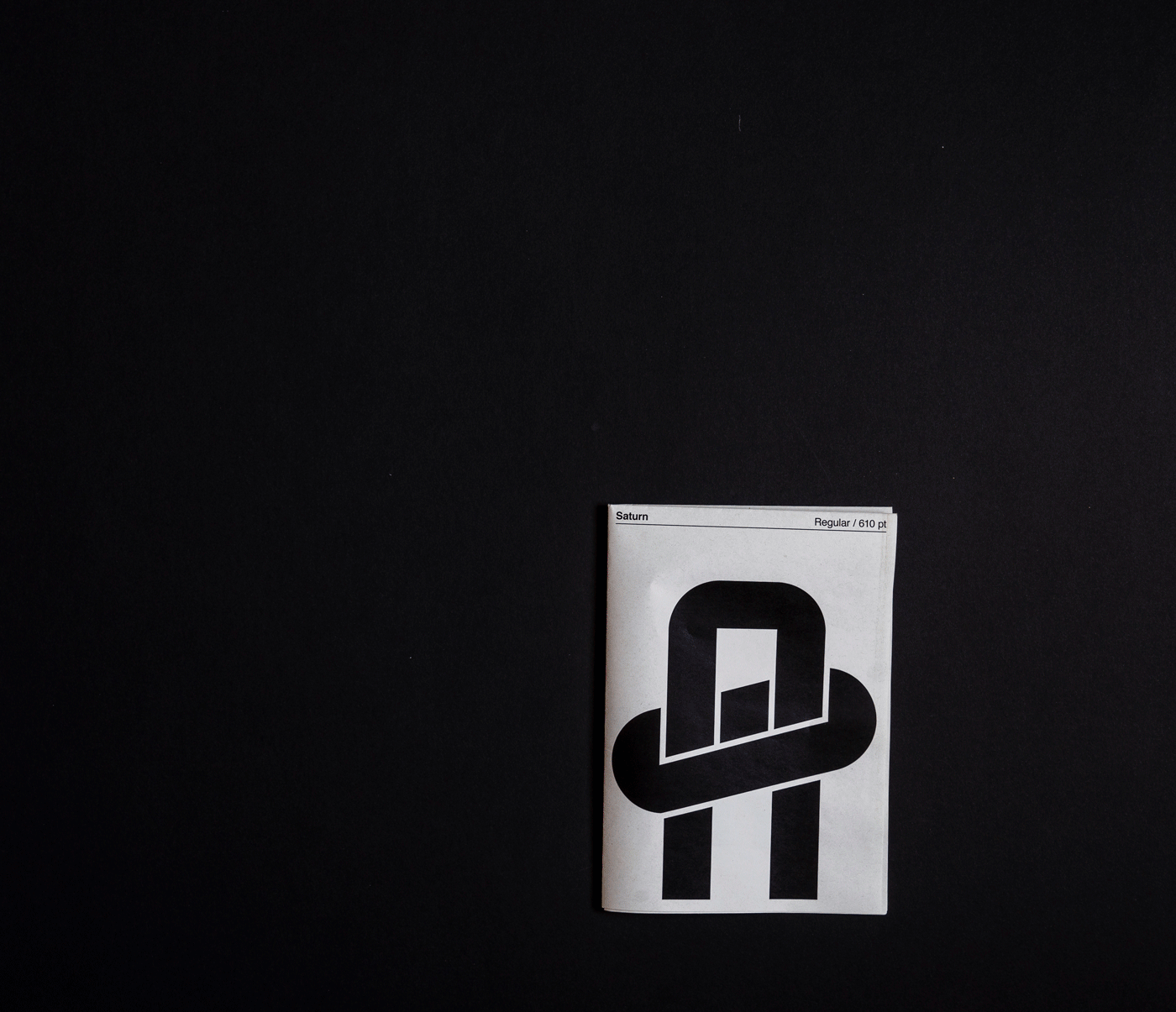 SATURN // Typeface by Hannah Neil