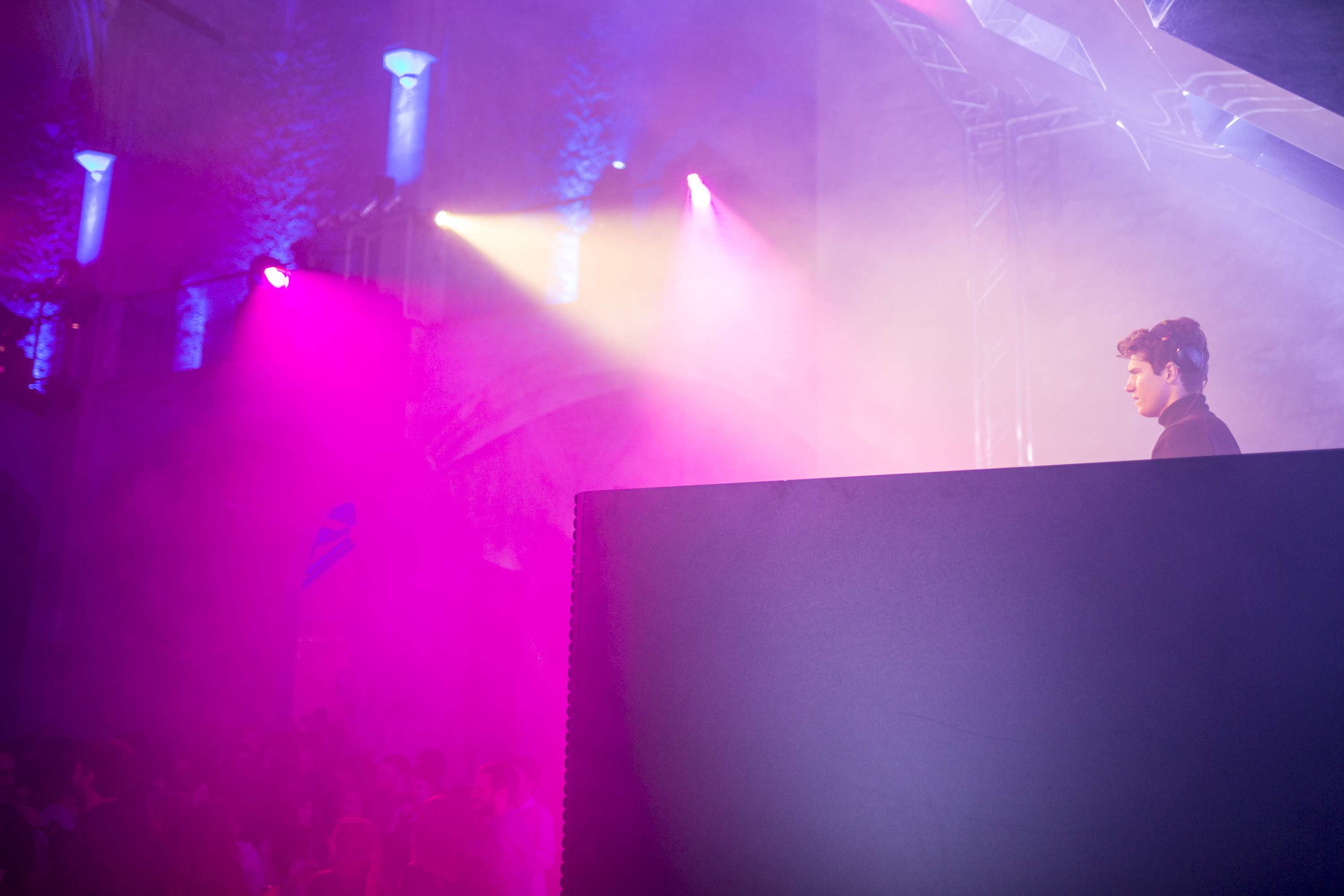 Wonderland UK - Twitter MWC19 by Wonderland Agency