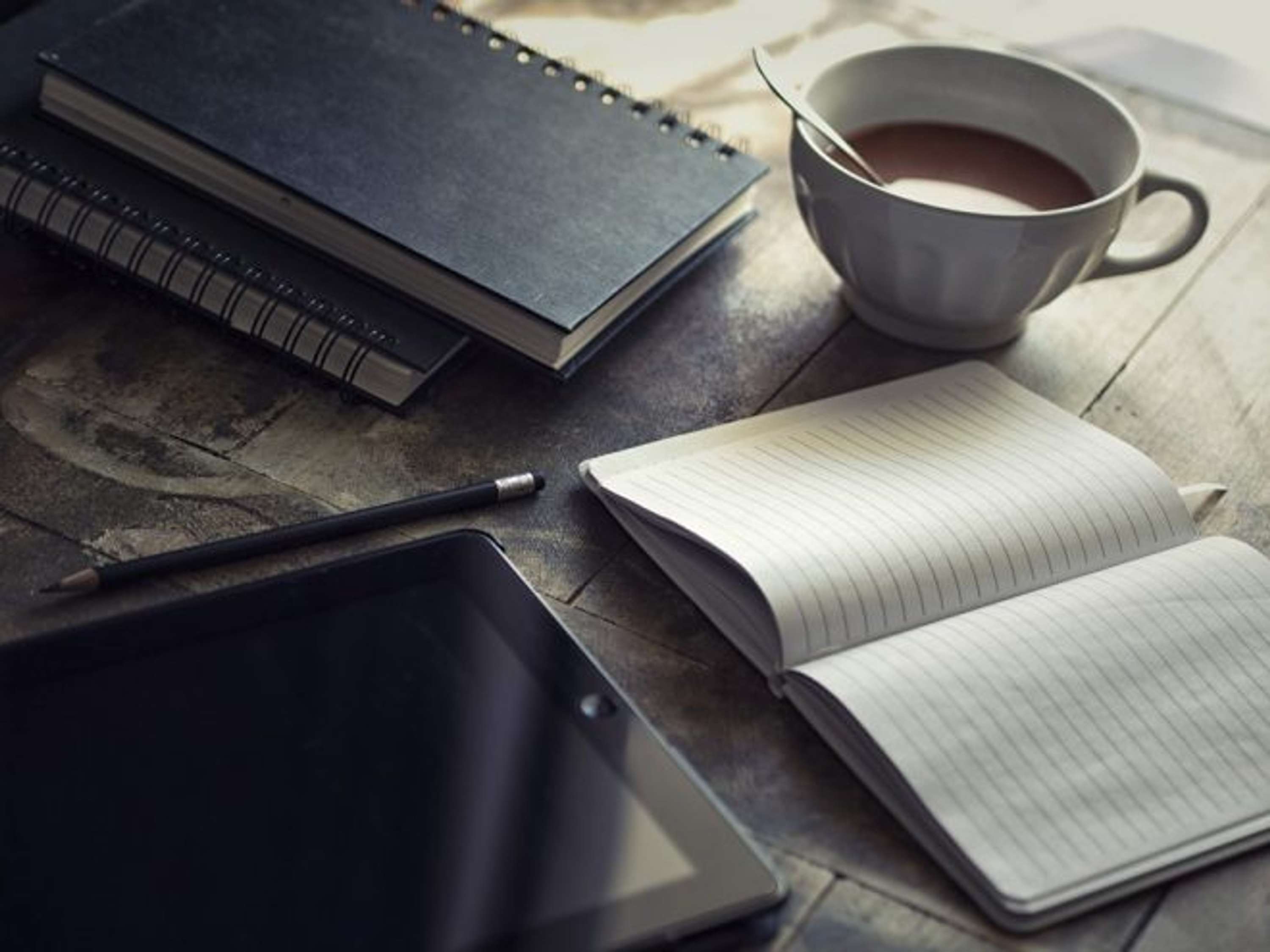 A ROOM OF ONE’S OWN: DOES WHERE YOU DO YOUR WRITING MATTER? by Natalie Claire Baker