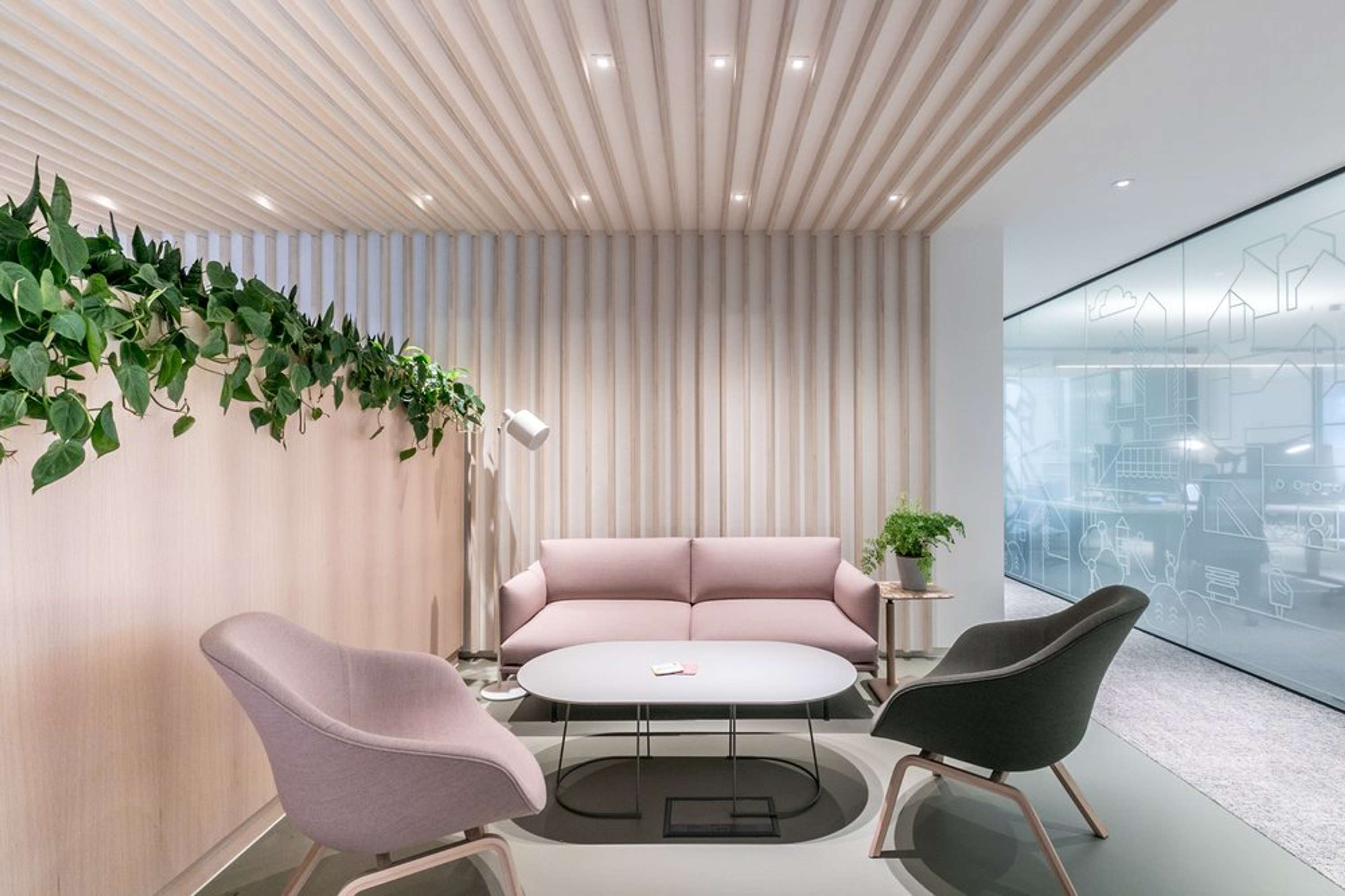 St. Modwen Offices by HemingwayDesign