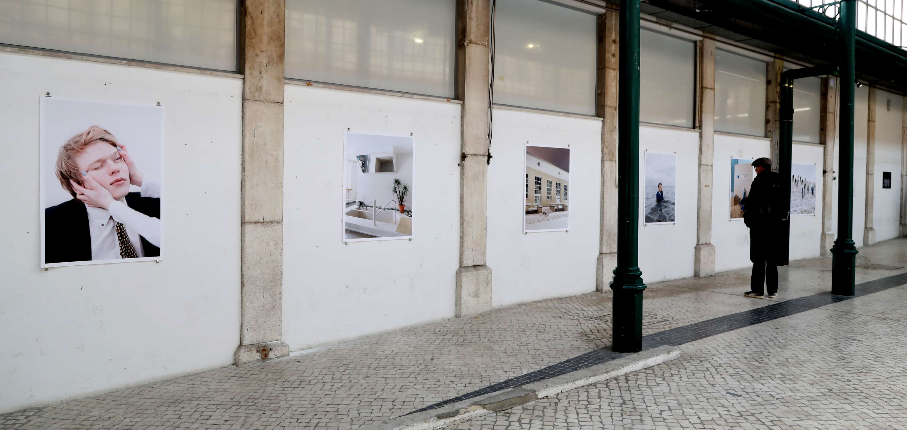 Being / Seeing at Parallel Review by Nikki Zoë Omes