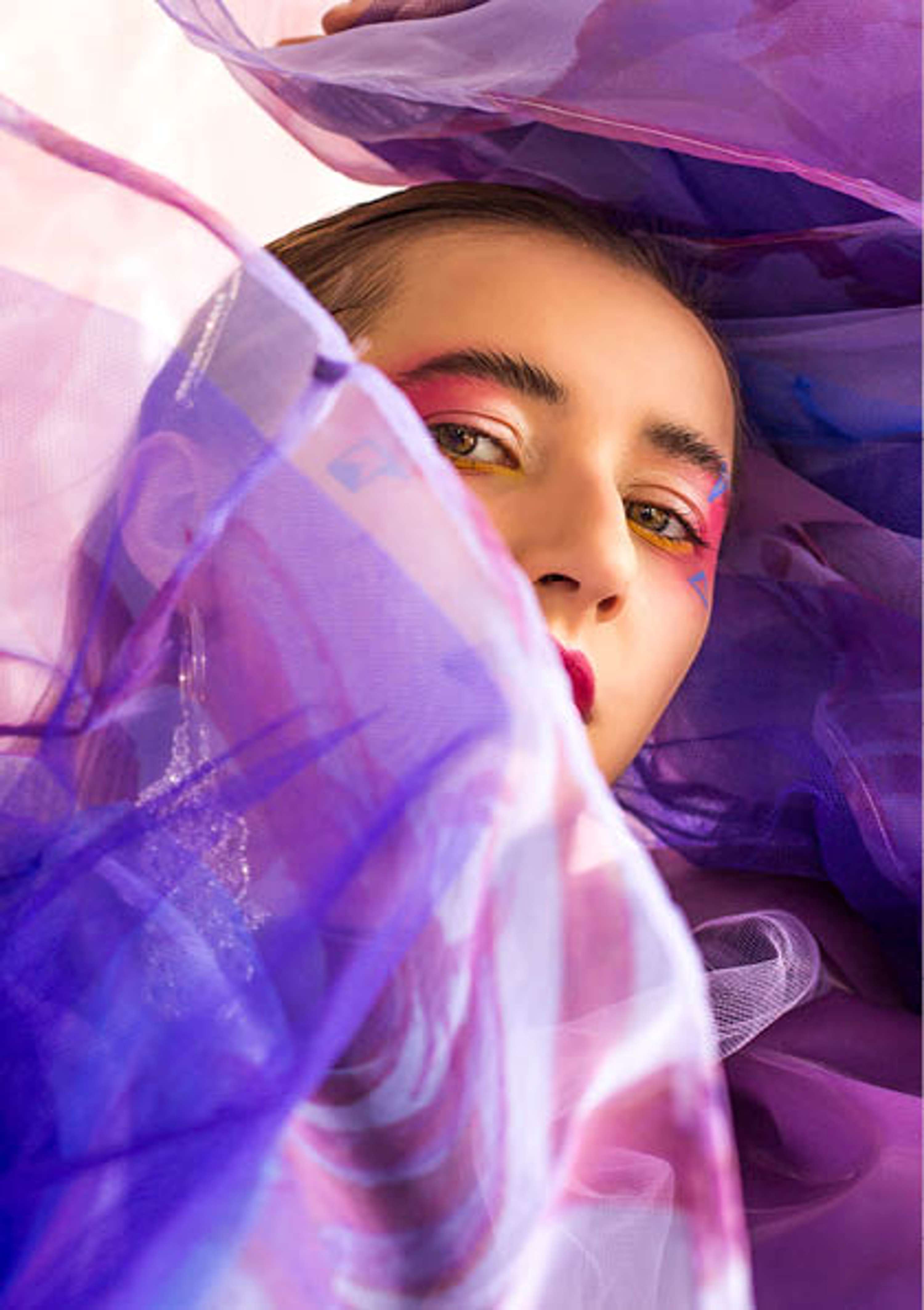 VENUS by Lois Moyes