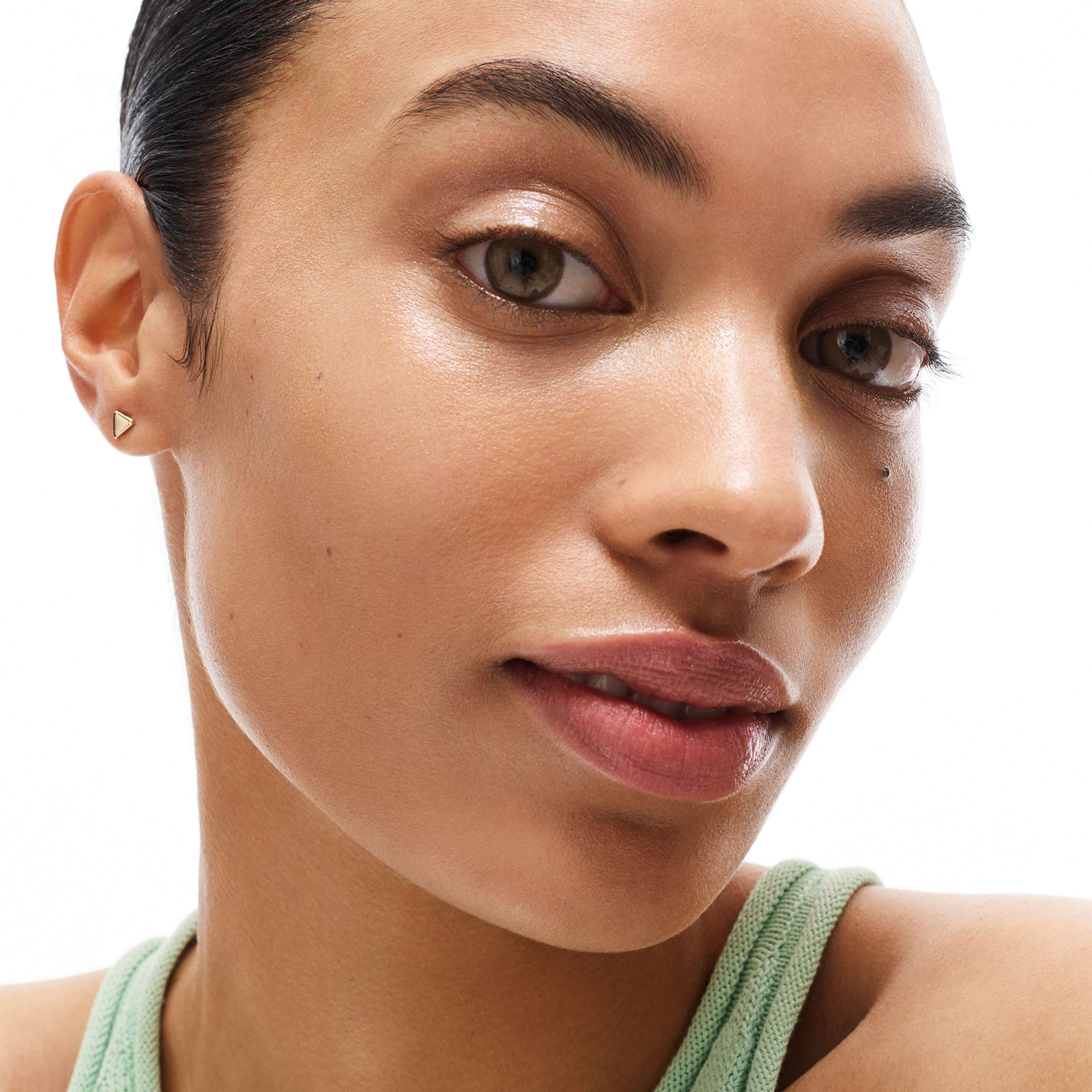 GLOSSIER - Boy Brow CAMPAIGN Feat AUDREY BORELY by Ciel Model Management