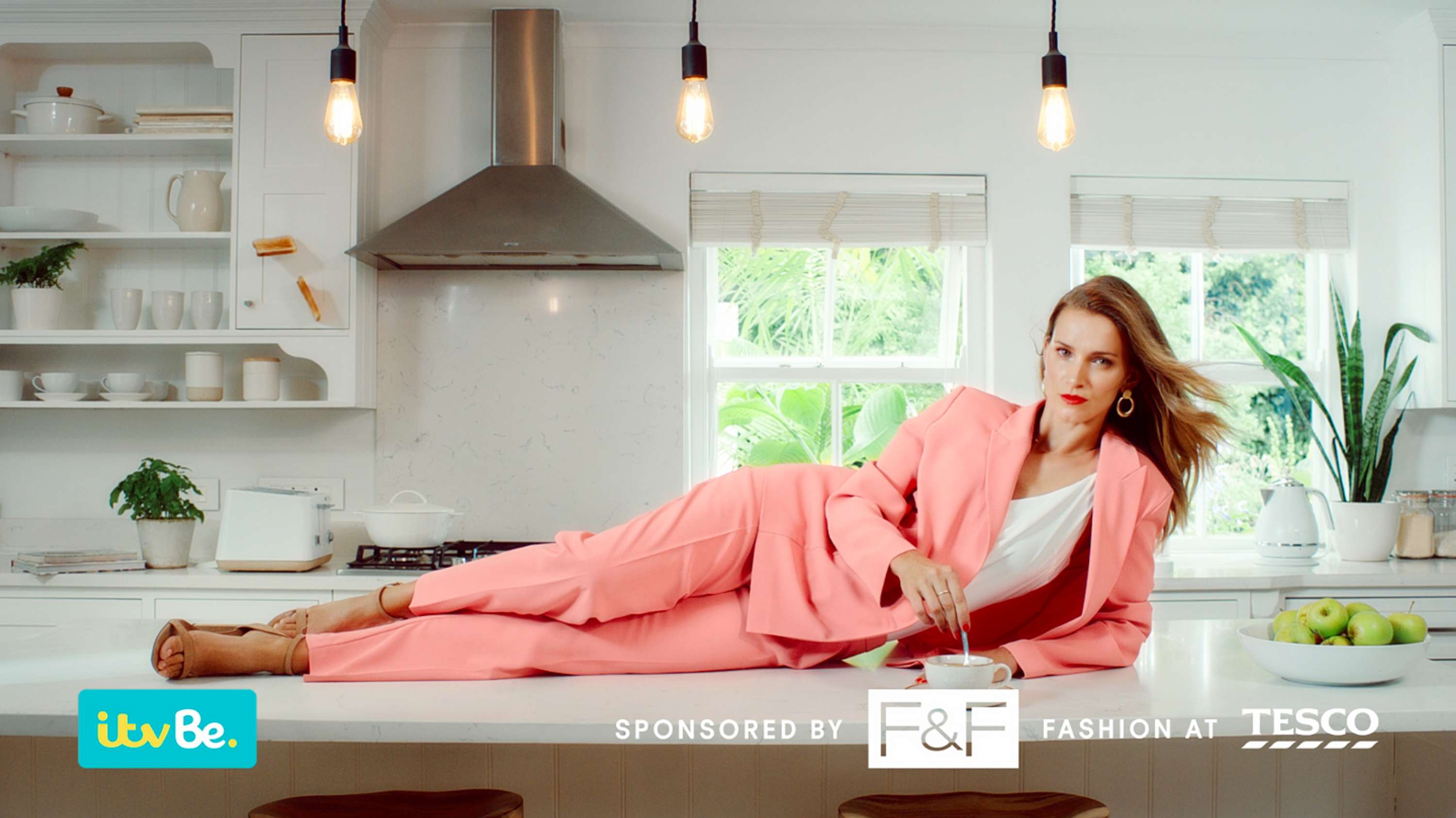 F&F Spring/Summer 2019 - ITVBe Idents by Noelia Lage Vazquez
