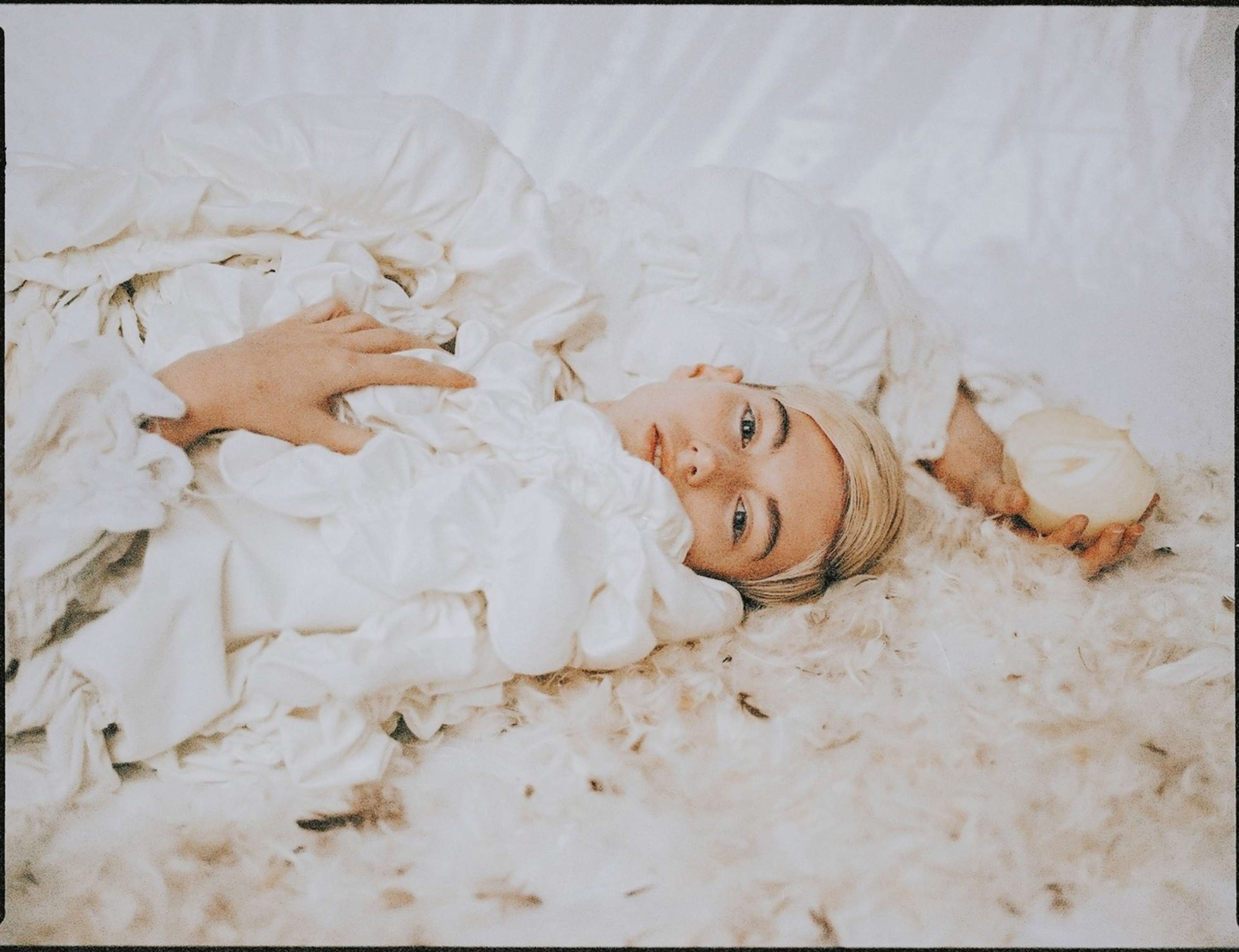 LACUNA for sickymag.com by Kevina Marcelline