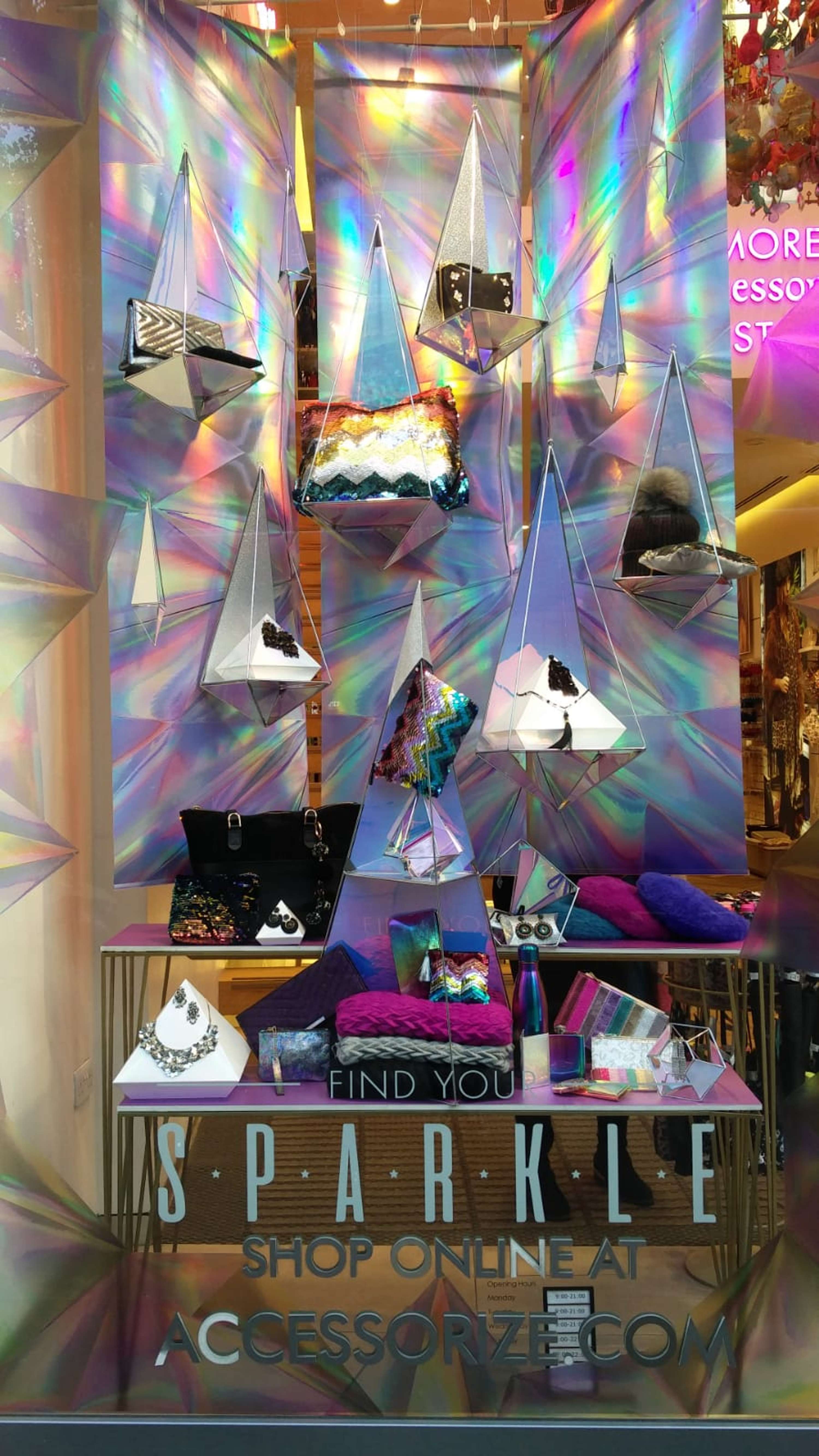 Window Display 2018 by Karen Priscila Cuenca Cuenca