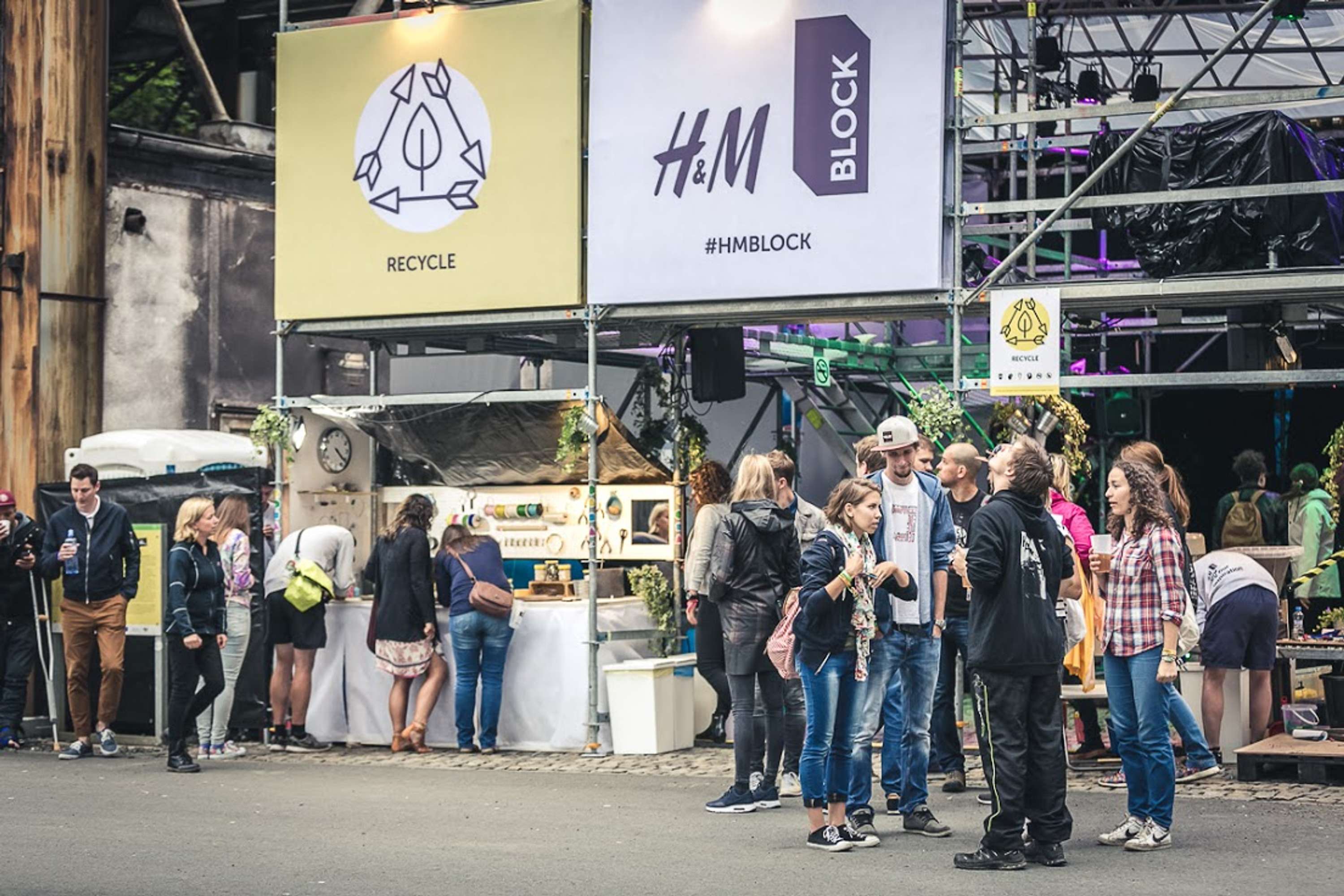 H&M BLOCK on Colours of Ostrava by Martina Prethero
