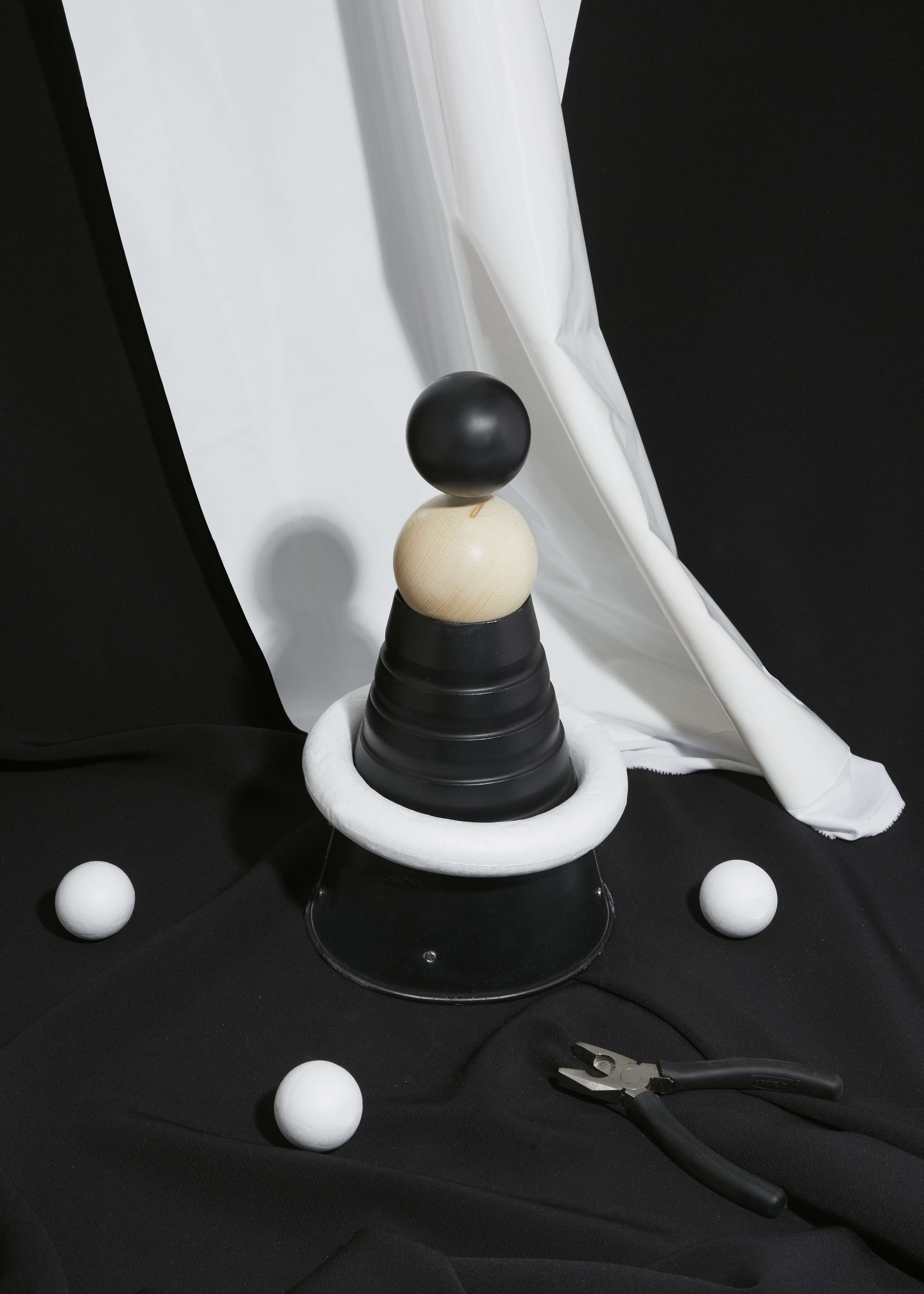 Spheres by Tais Sirote @taissirote